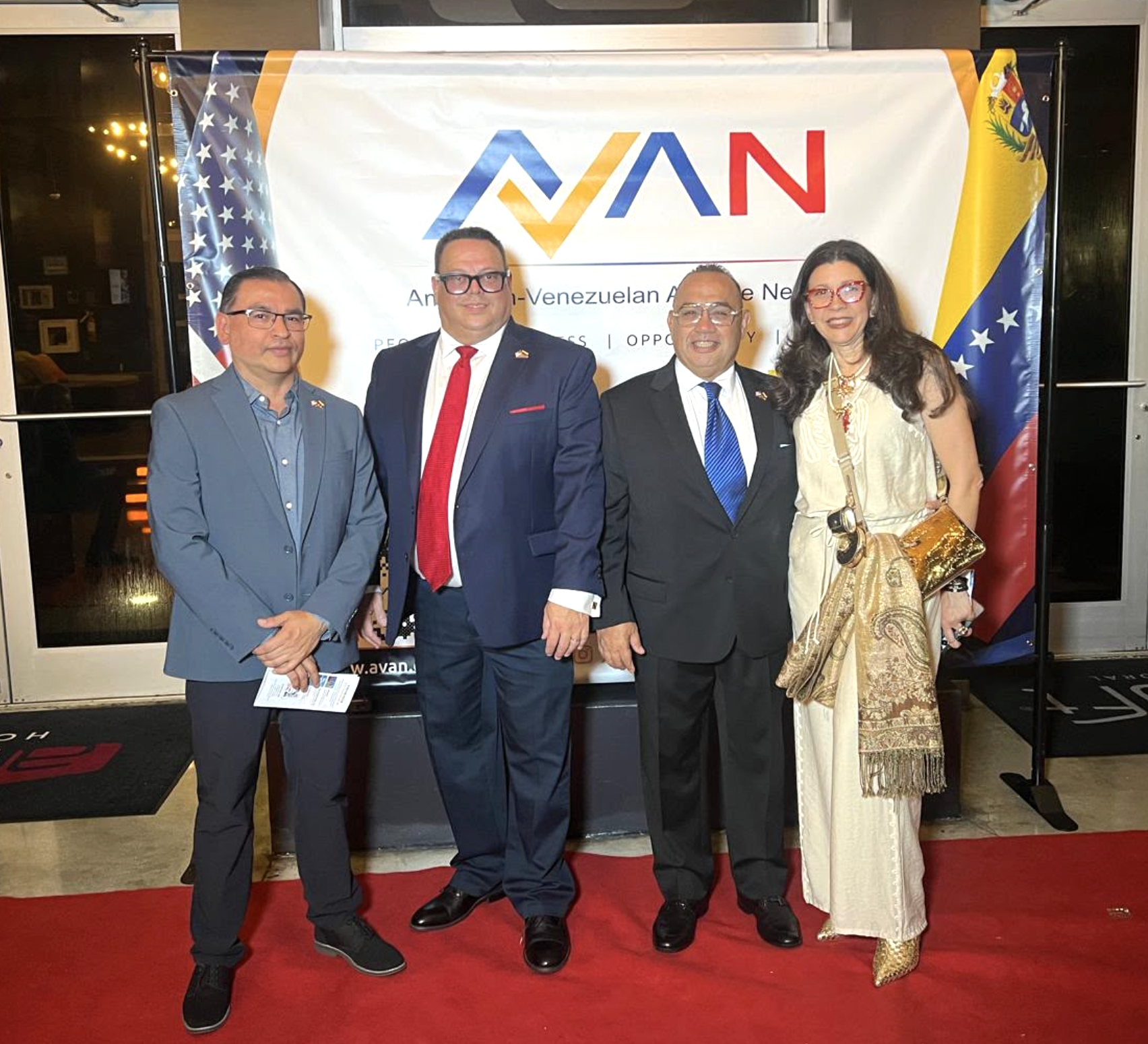 AVAN inicia operaciones en Miami para fortalecer la cooperación empresarial
