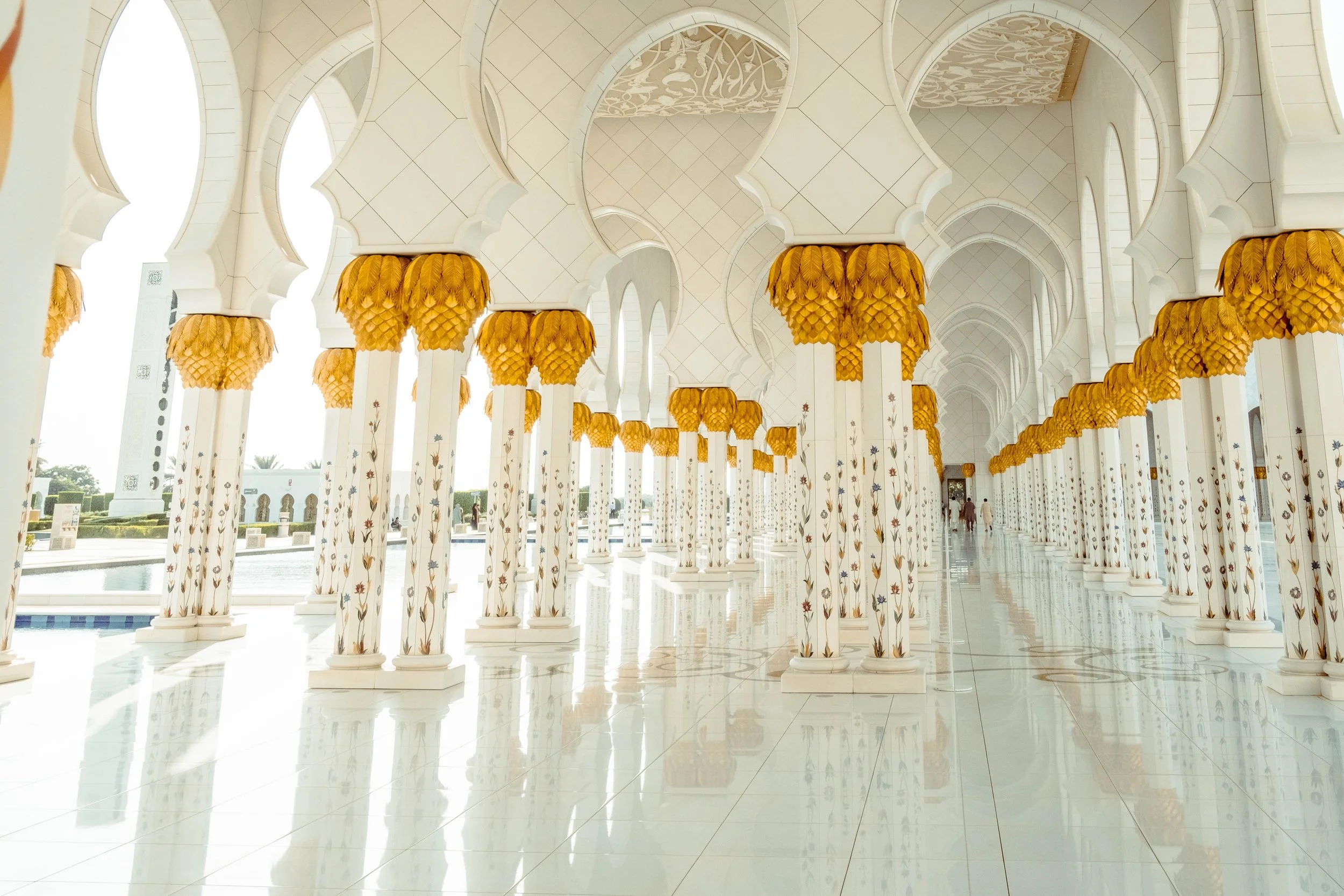 SHEIKH ZAYED GRAND MOSQUE-1.jpg