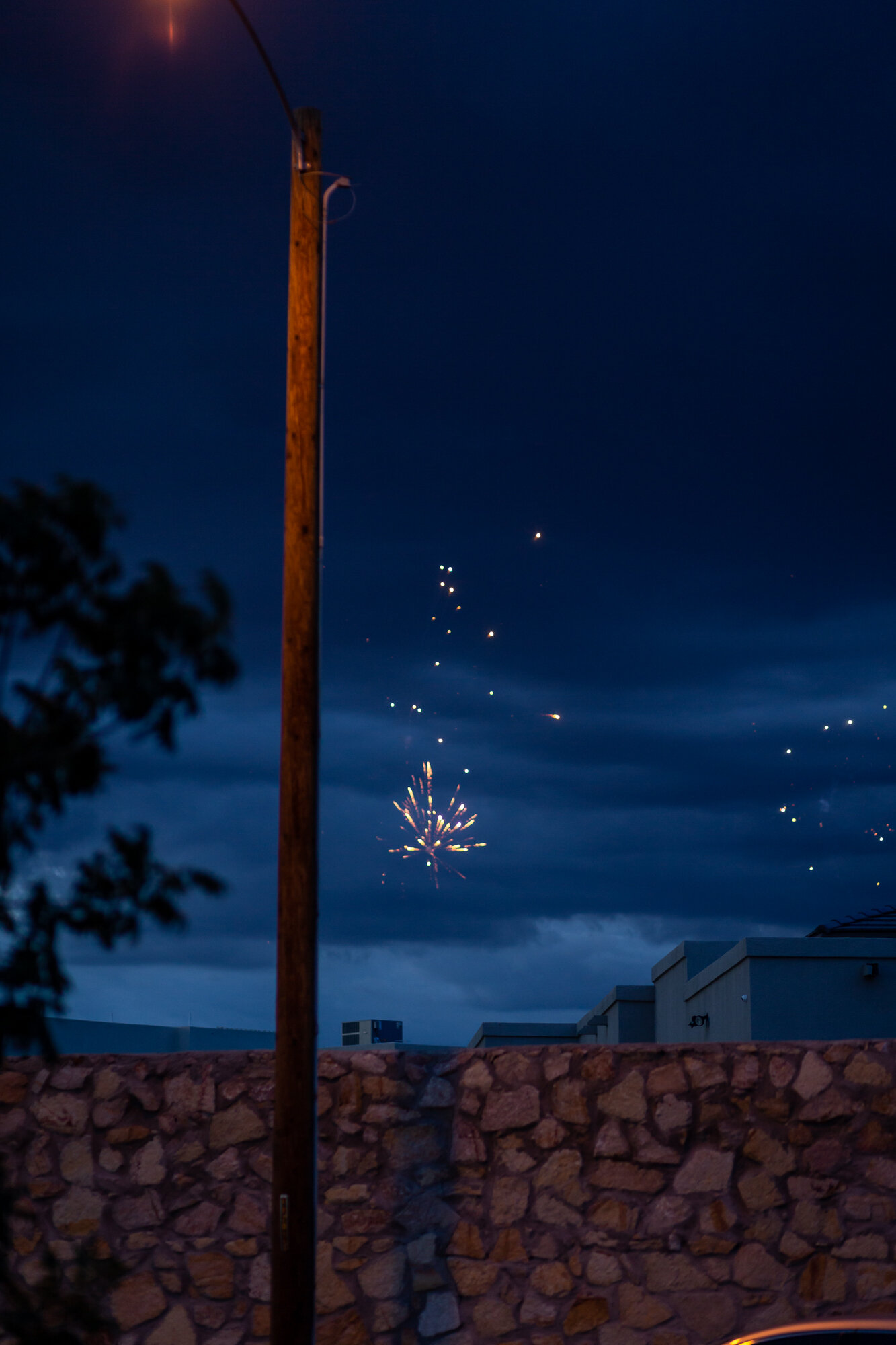 fireworks july 4 2021 by Luis Nieto Dickens - web -1.jpg