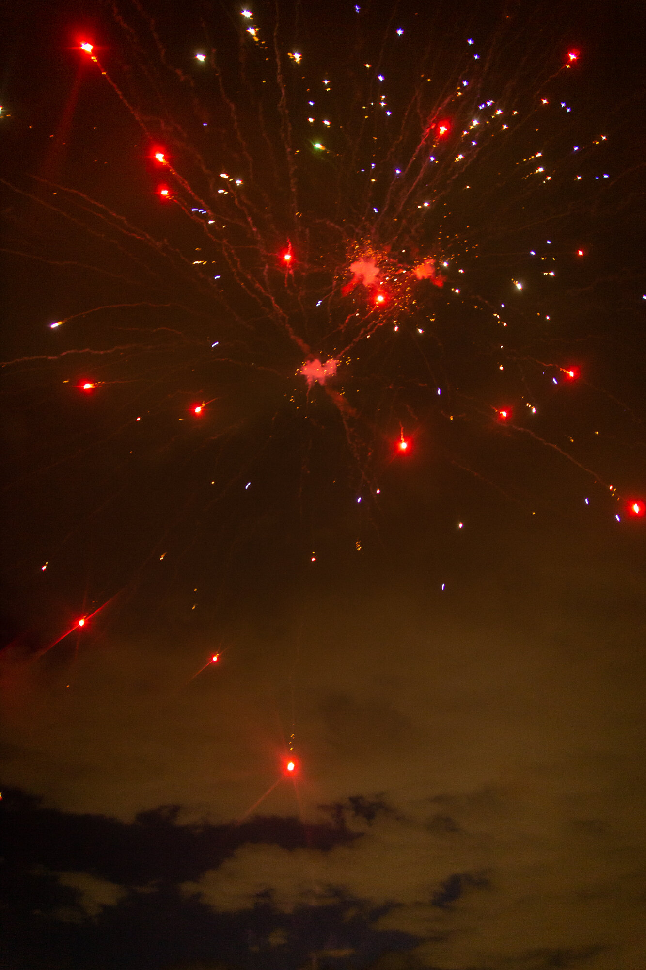 fireworks july 4 2021 by Luis Nieto Dickens - web -9.jpg