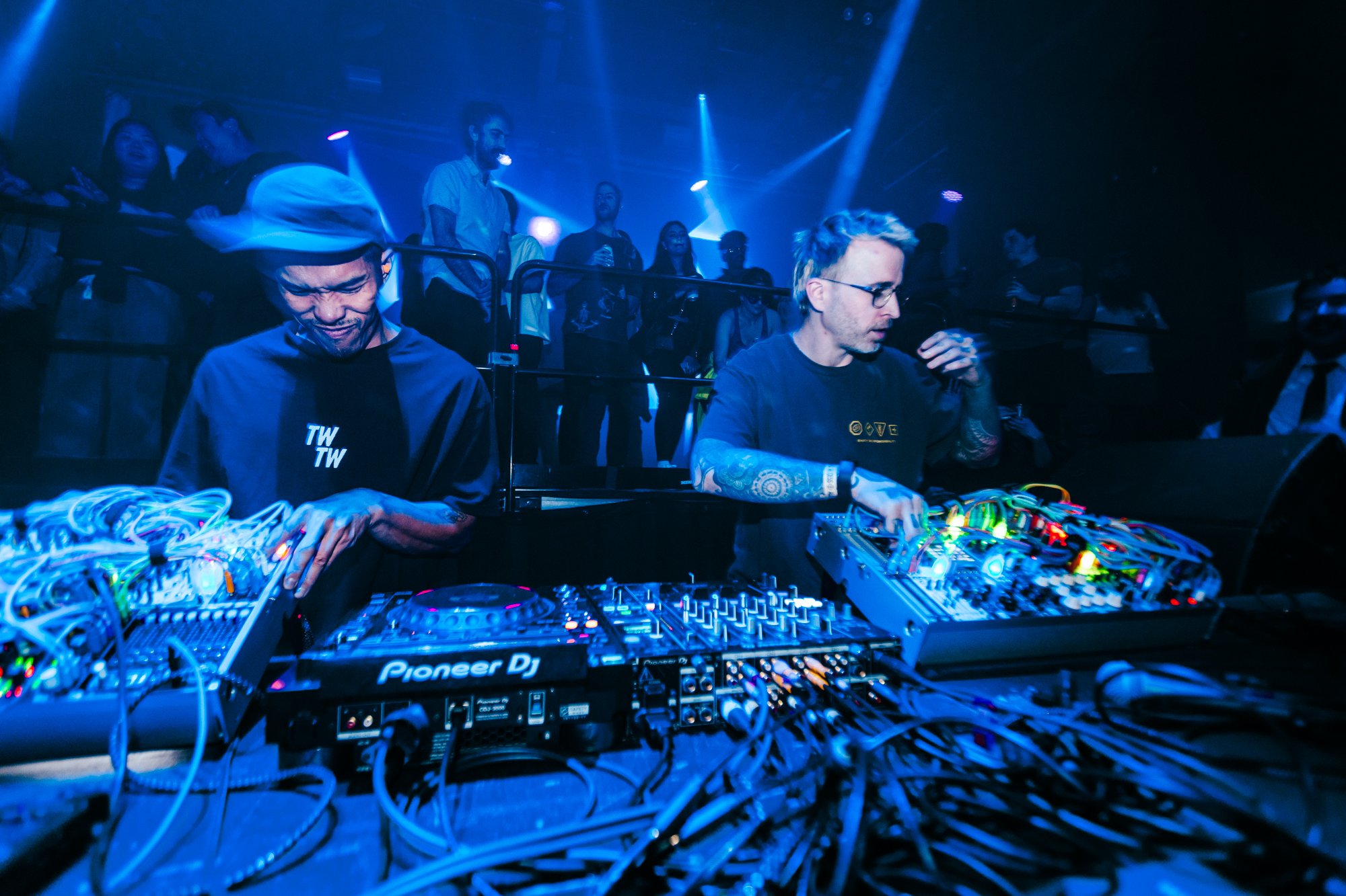 the glitch mob elsewhere april 25 2024 by Luis Nieto Dickens - web -12.jpg