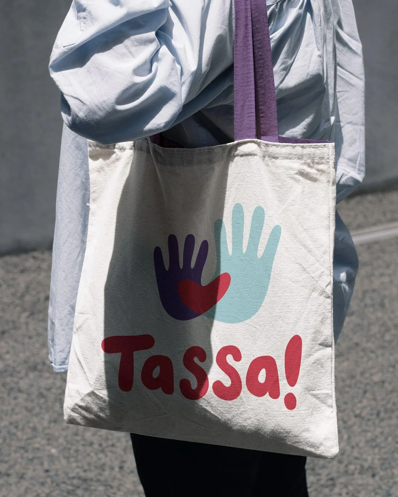 Visuel identitet for undervisnings-portalen Tassa, designet for Foreningen Gr&oslash;nlandske b&oslash;rn