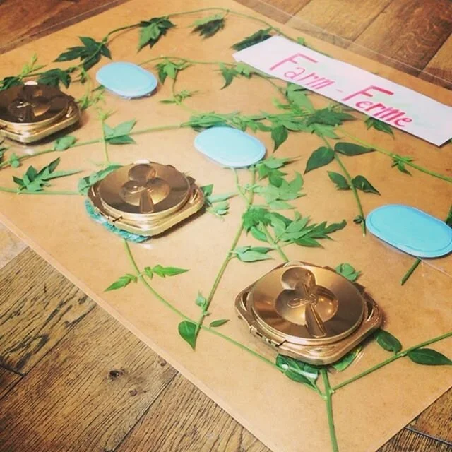With this everything is possible ! Recycled frame. It can evolve according to the topic you want teach.
-
-
#songs #oldmcdonald #activitiesforkids #eyfs #eyfsideas #eyfsinspiration #earlyyearsideas #earlyyearseducation #earlyyears #earlyyearslearning