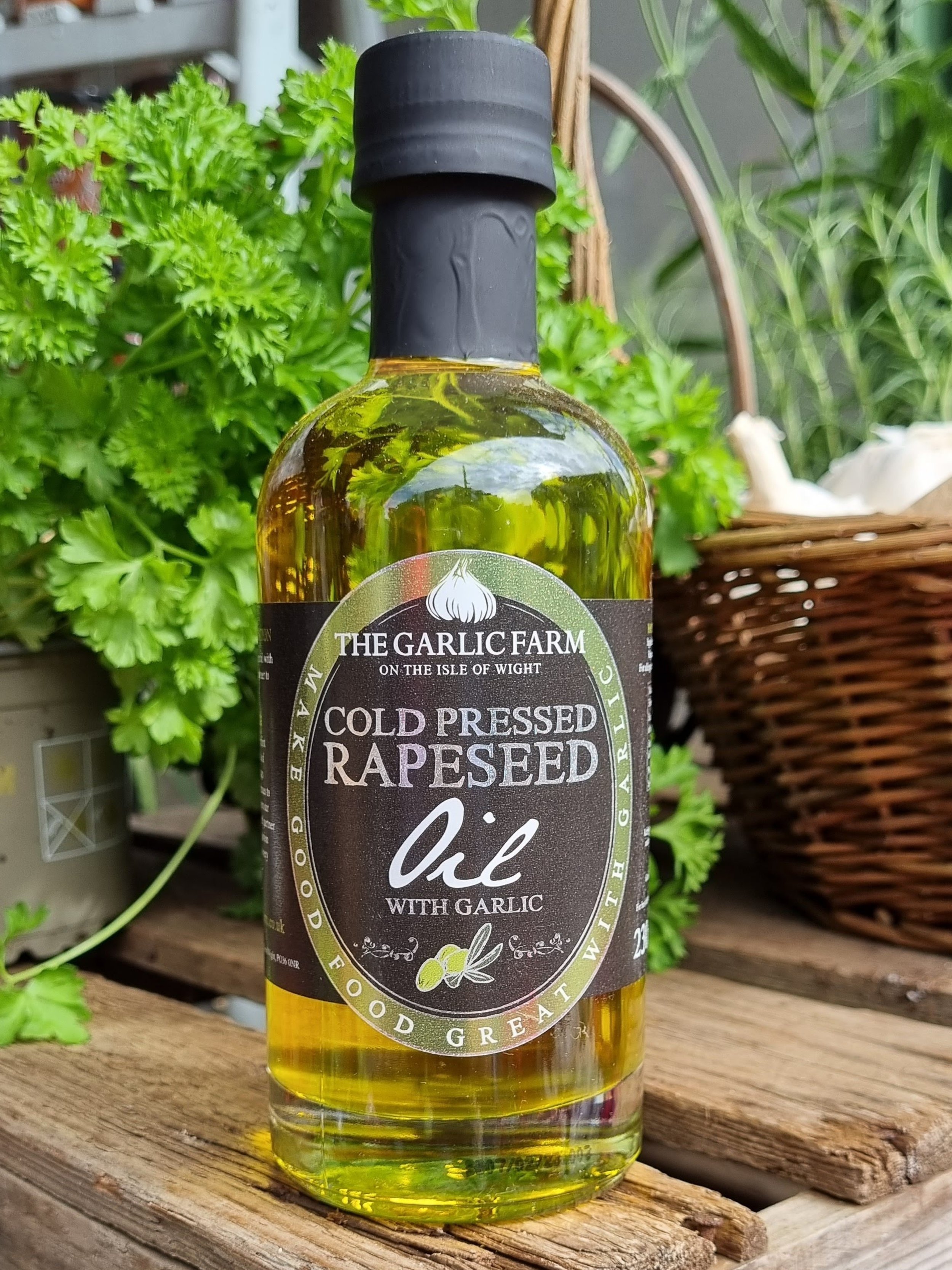 Cold Pressed Rapeseed Oil with Garlic
