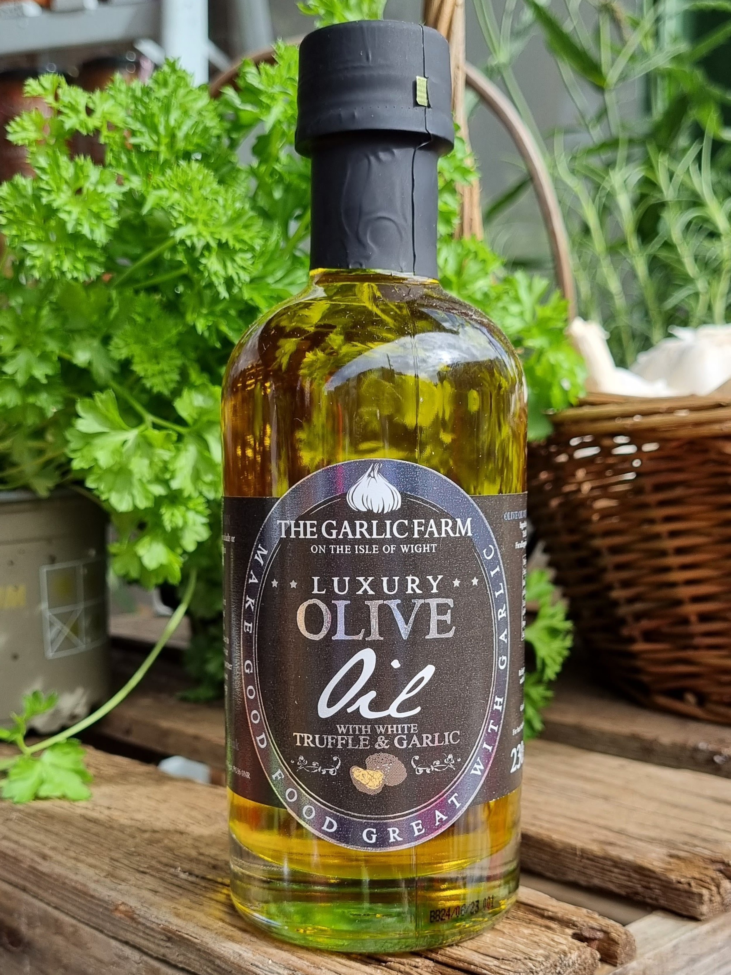 Luxury Olive Oil with Truffle and Garlic