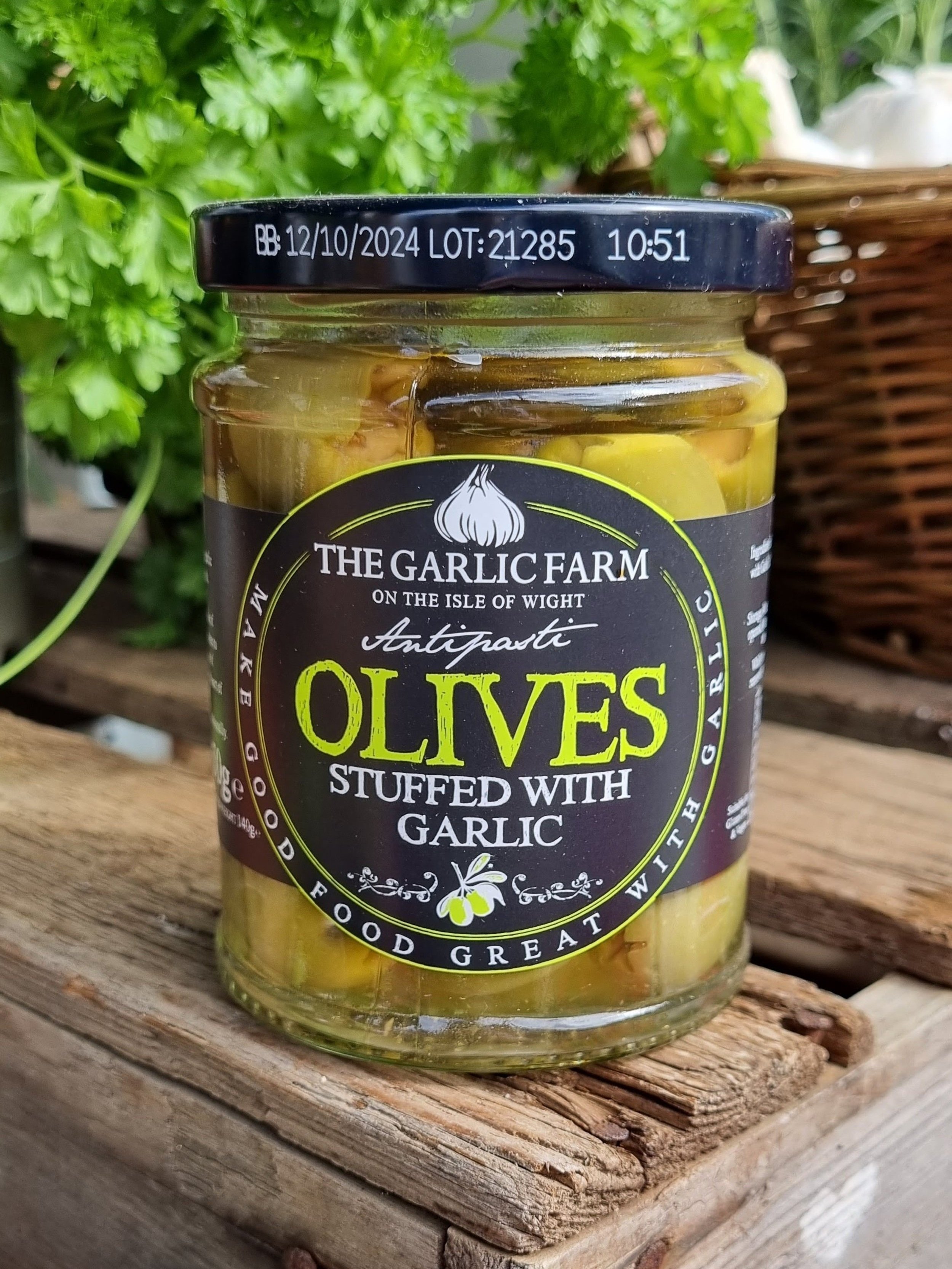 Olives stuffed with Garlic