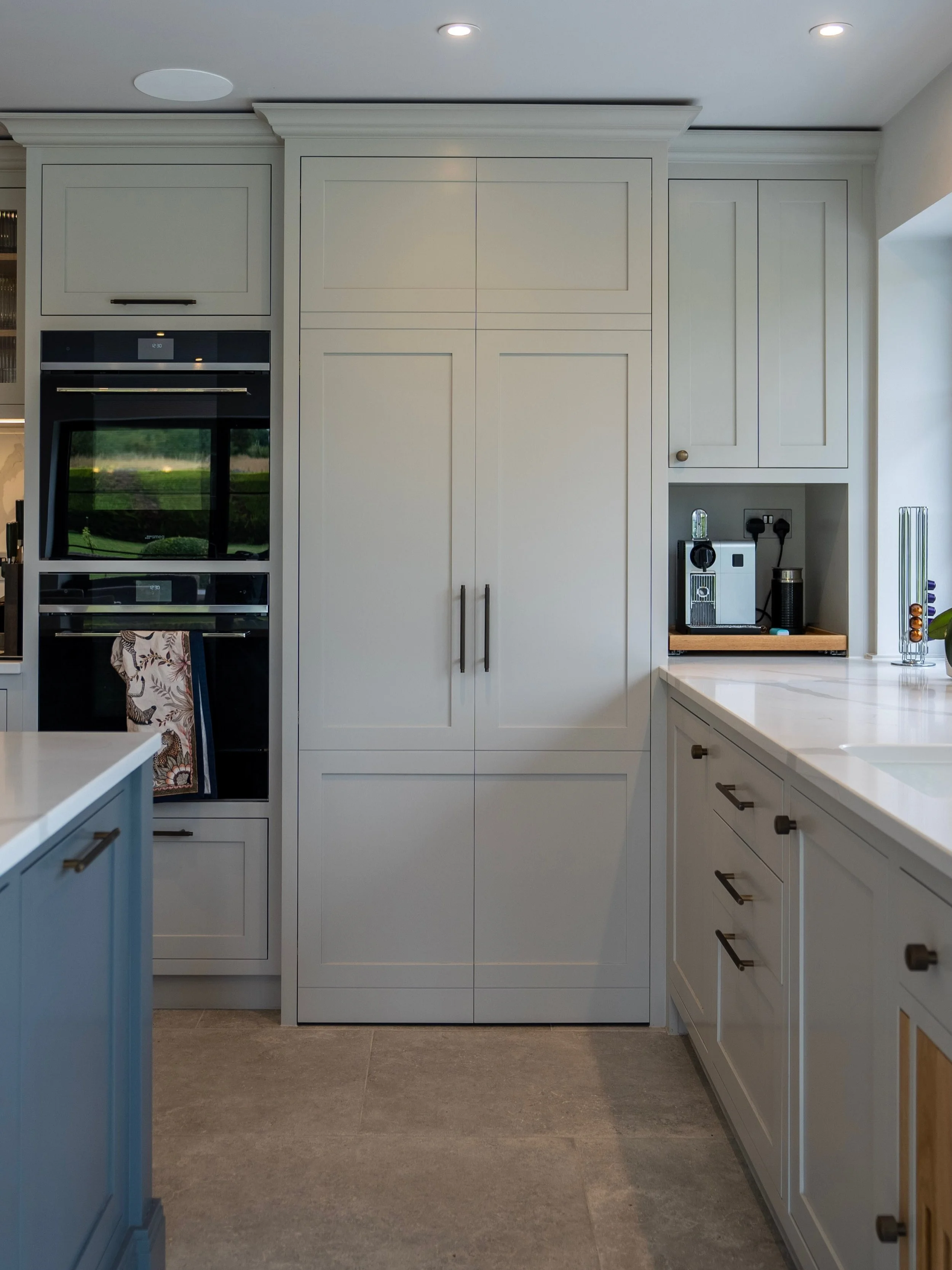 SECRET DOORS // (Don&rsquo;t tell anyone)

Whilst it&rsquo;s no secret there is a door in some examples of ours, you might not necessarily know or expect what&rsquo;s behind them. 

Not every doorway needs to announce itself. 

On a few of our kitche