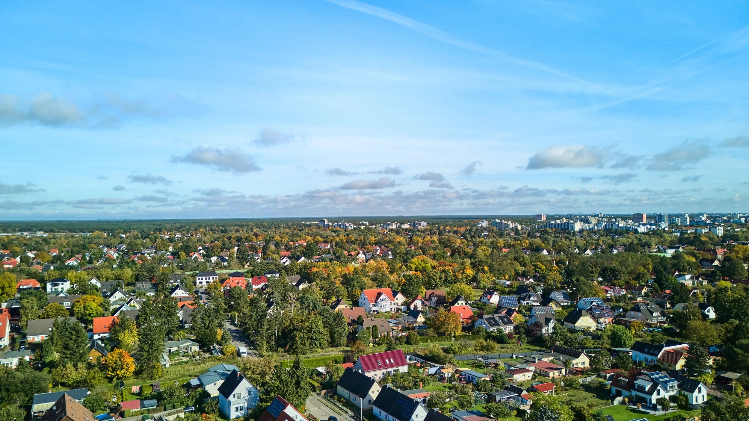 Isenburger Weg 43 - Drohne 1.jpg