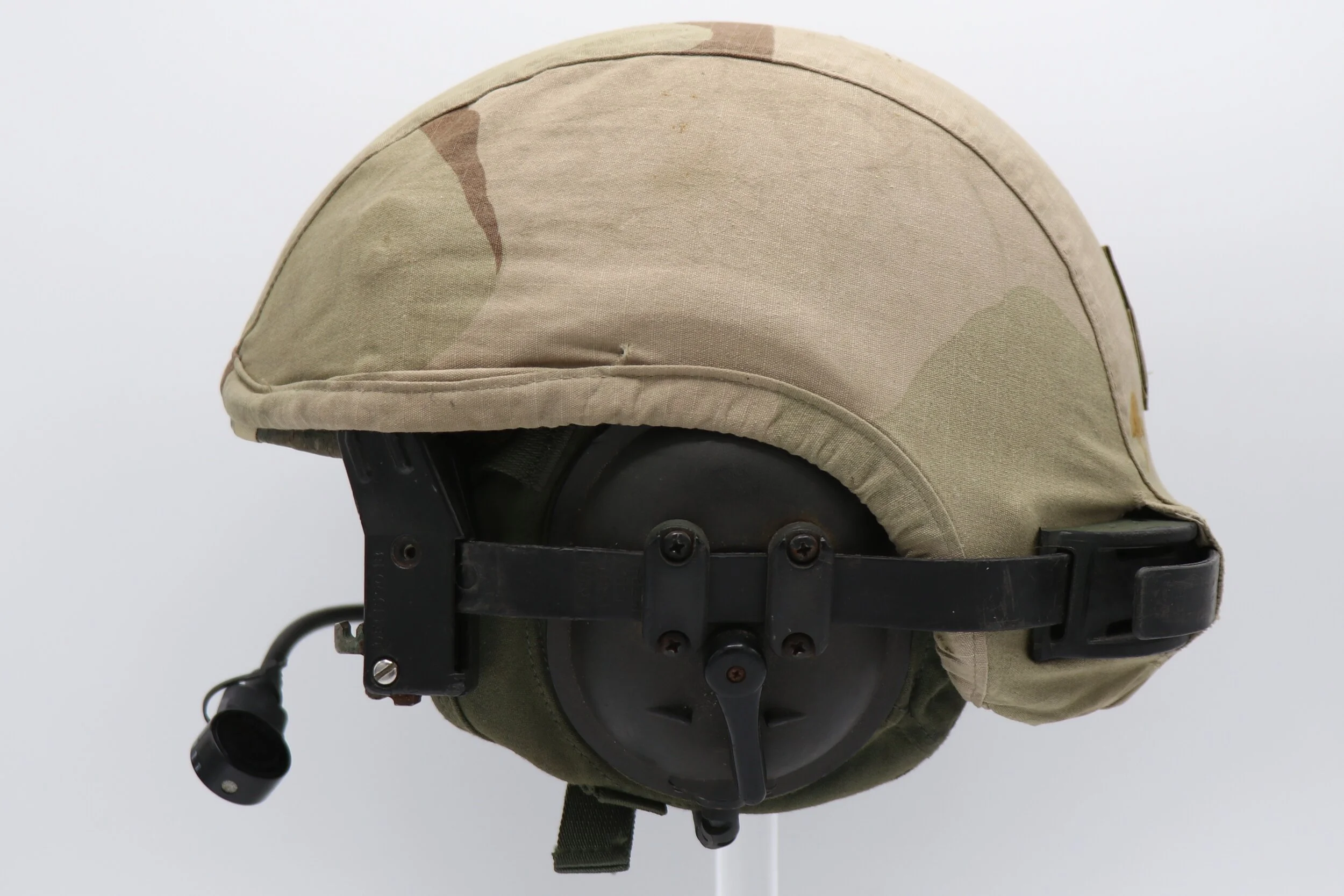 US Combat Used DCU CVC Helmet — Iraqi Militaria