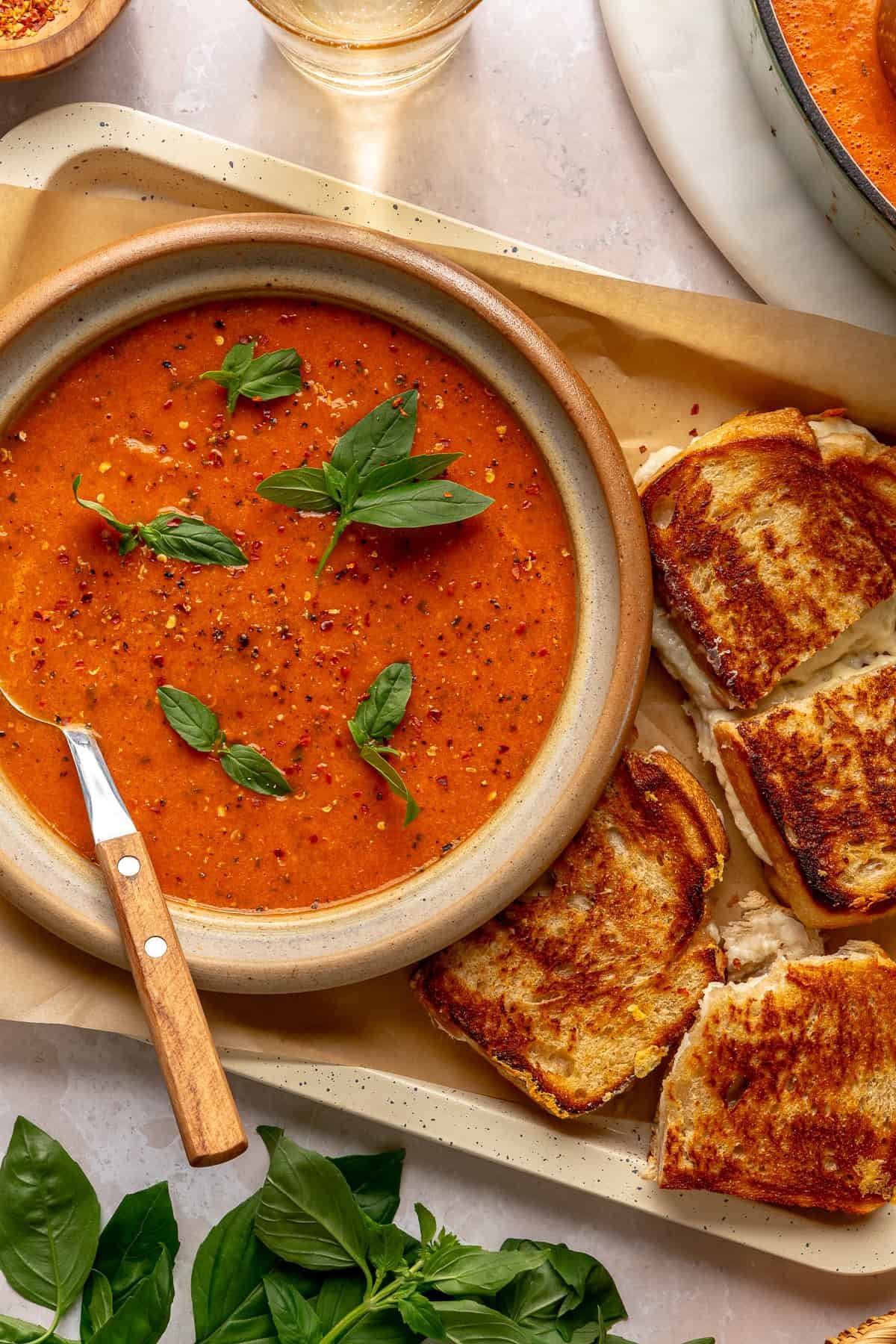 Spicy Grilled Cheese & Tomato