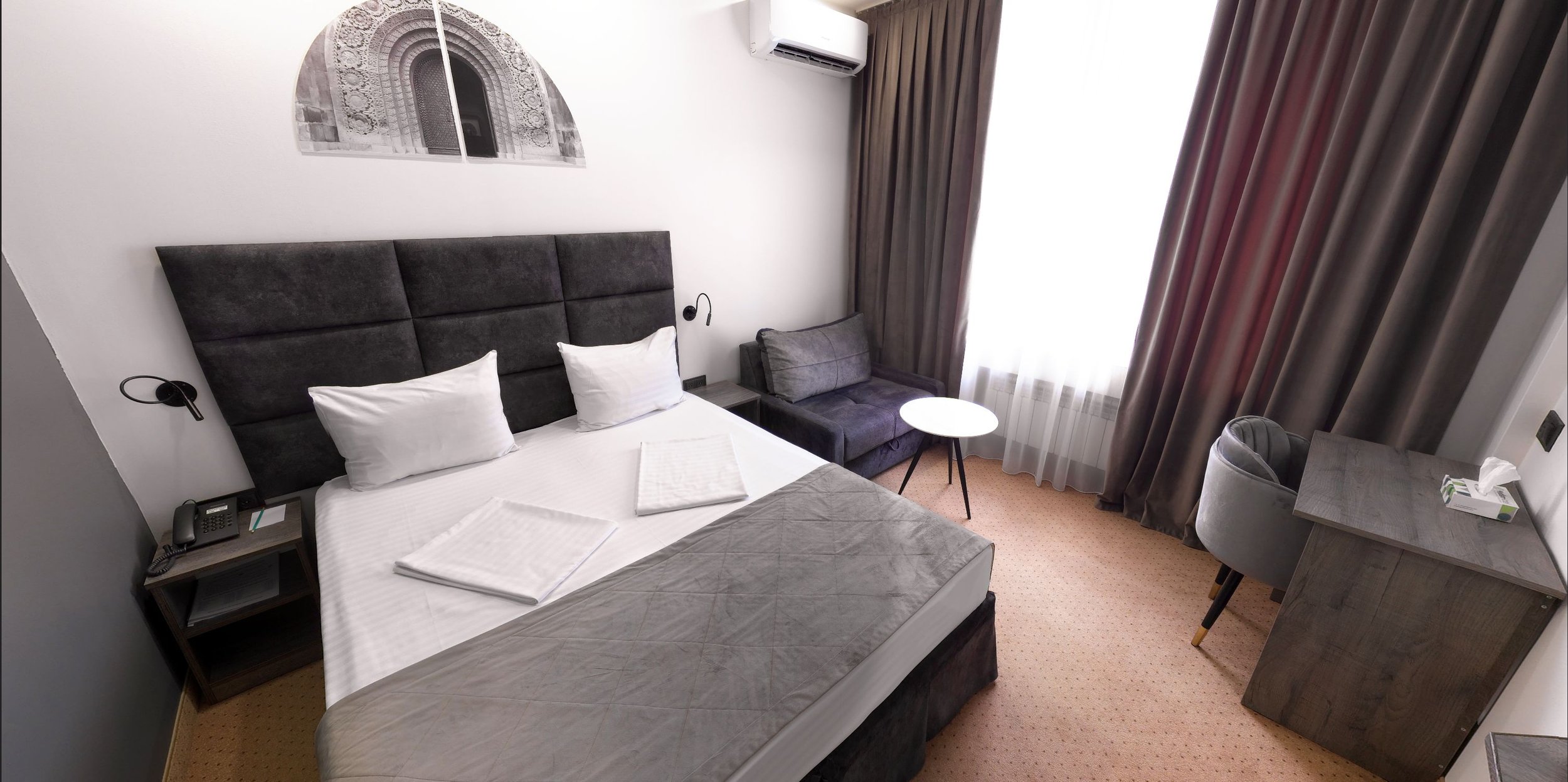 Median Hotel