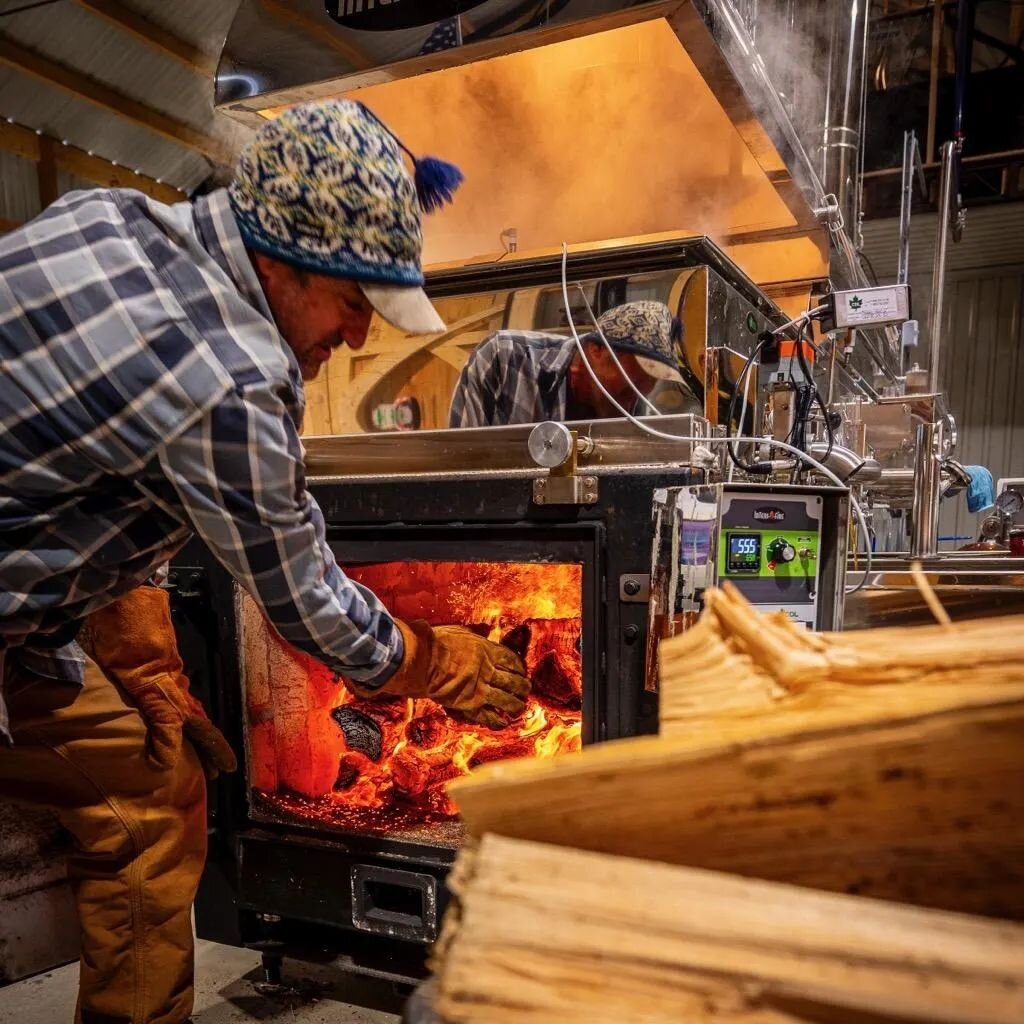 Yesterday we cooked sap and made some outstanding maple syrup! This new operation is full of surprises both good and bad. The added work of boiling is keeping us on our toes, that is for sure.

Learning new processes and how to be efficient with our 