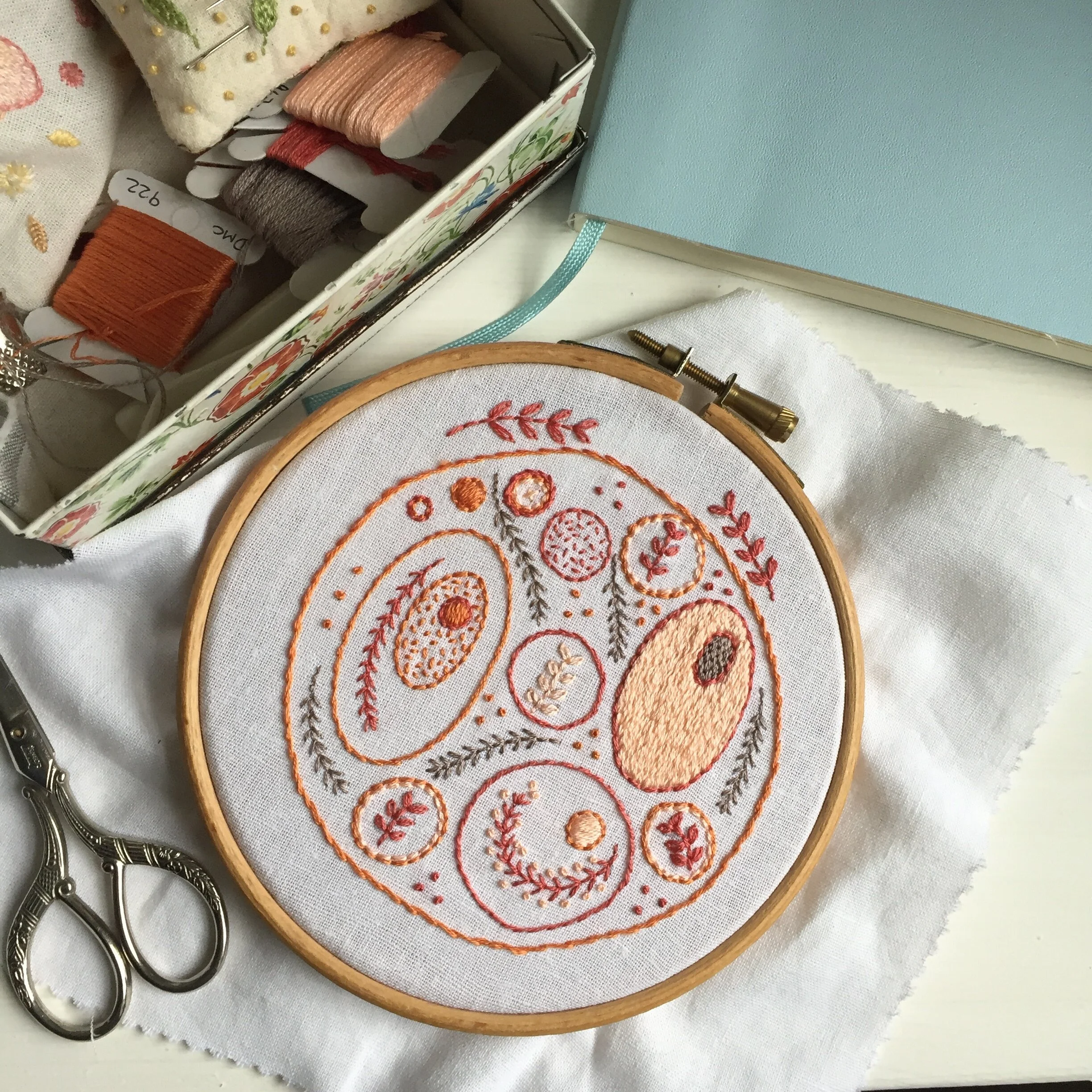 free embroidery patterns — lilipopo embroidery