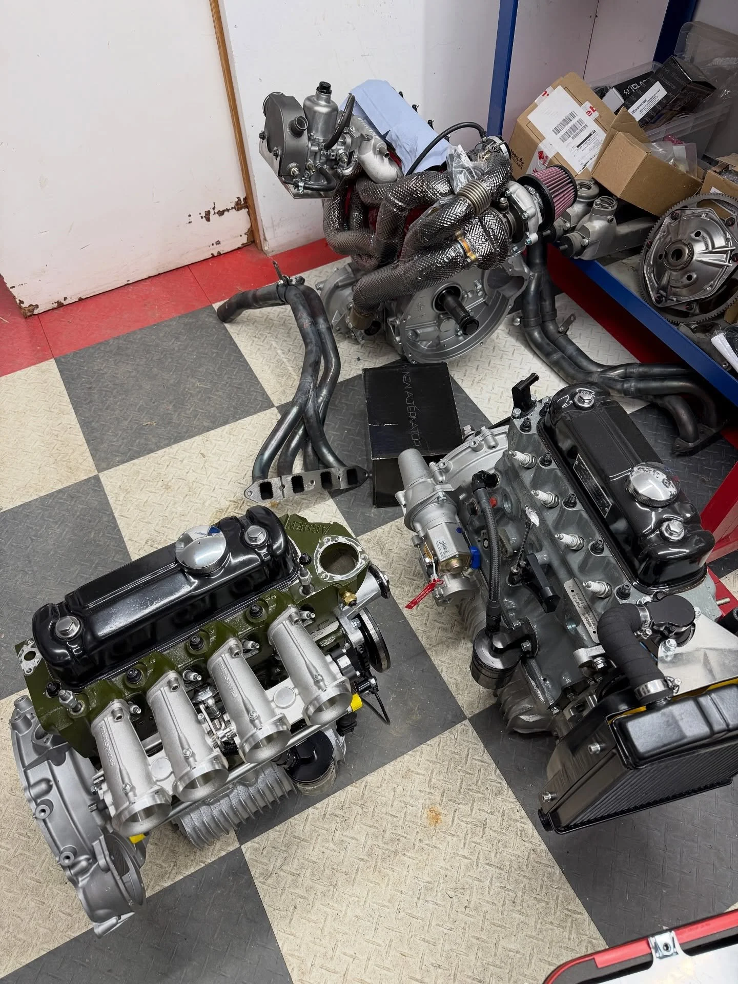 Tripping over engines in the assembly room. Time for them to all go to their homes! Get in touch if you think we can help with powering your Mini! 
📧 chris@craftedclassics.co.uk
www.craftedclassics.co.uk
📞 01728628538
.
. 
.
.
.
.  #lovemyjob #cle