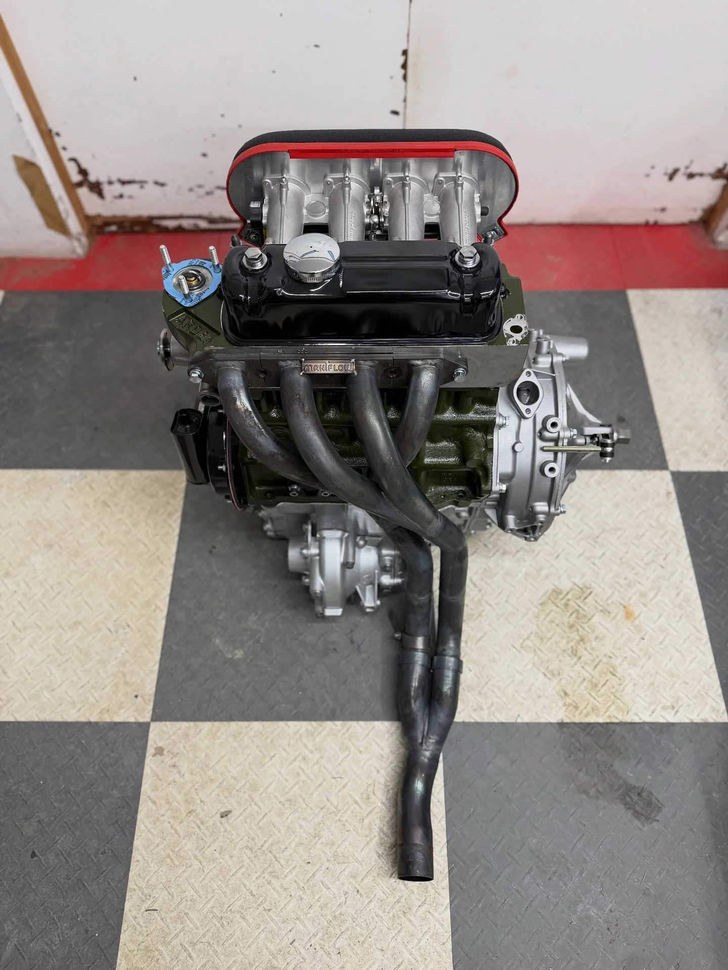 Happy Friday to you all! Loved building this 1380 8 port. More behinds the scenes action with other builds at present including engine removals from 2 minis and another 3 engine installs as well as a supercharged build. 
📧 chris@craftedclassics.co.u