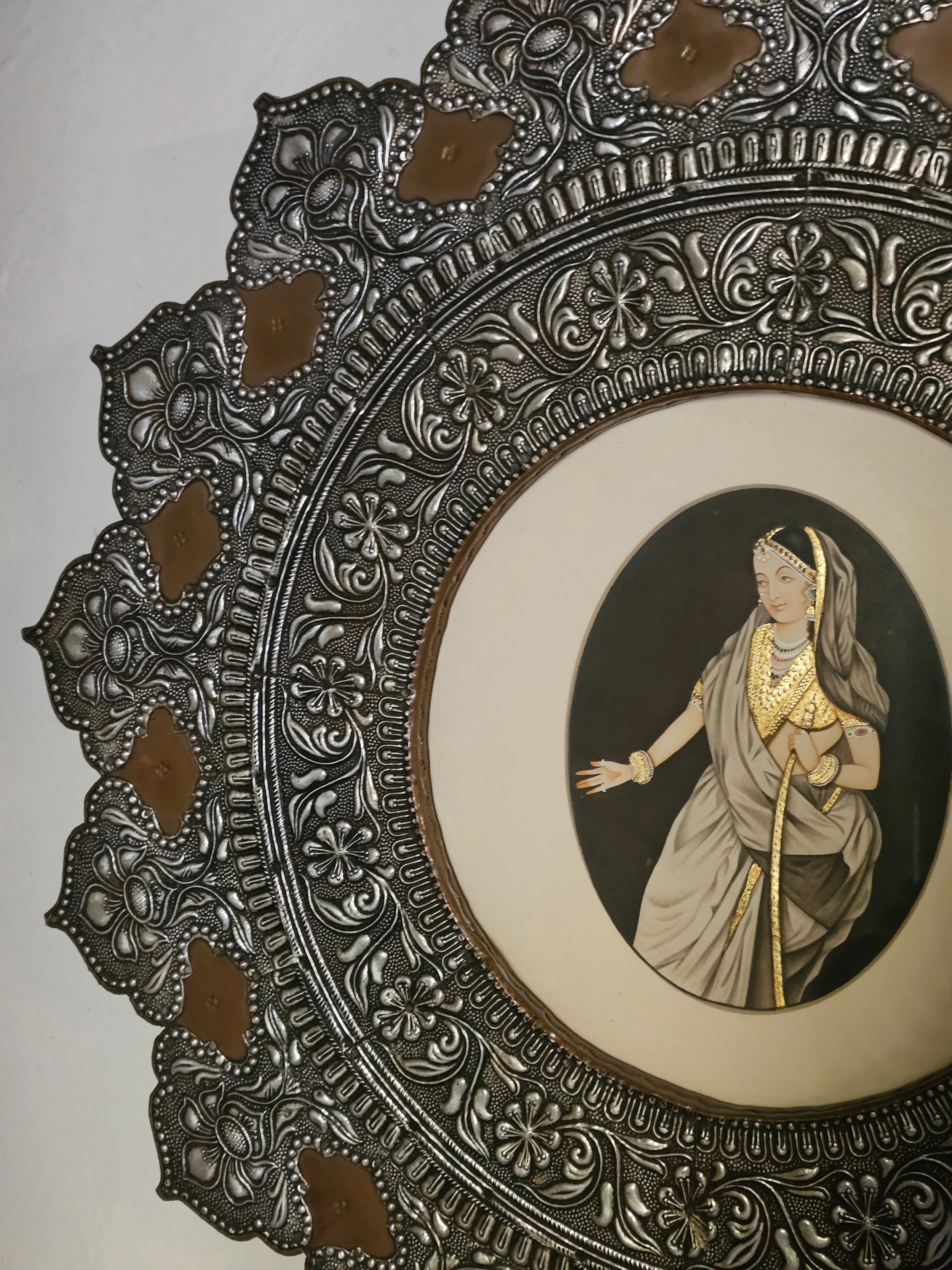 Rani with gold foiling