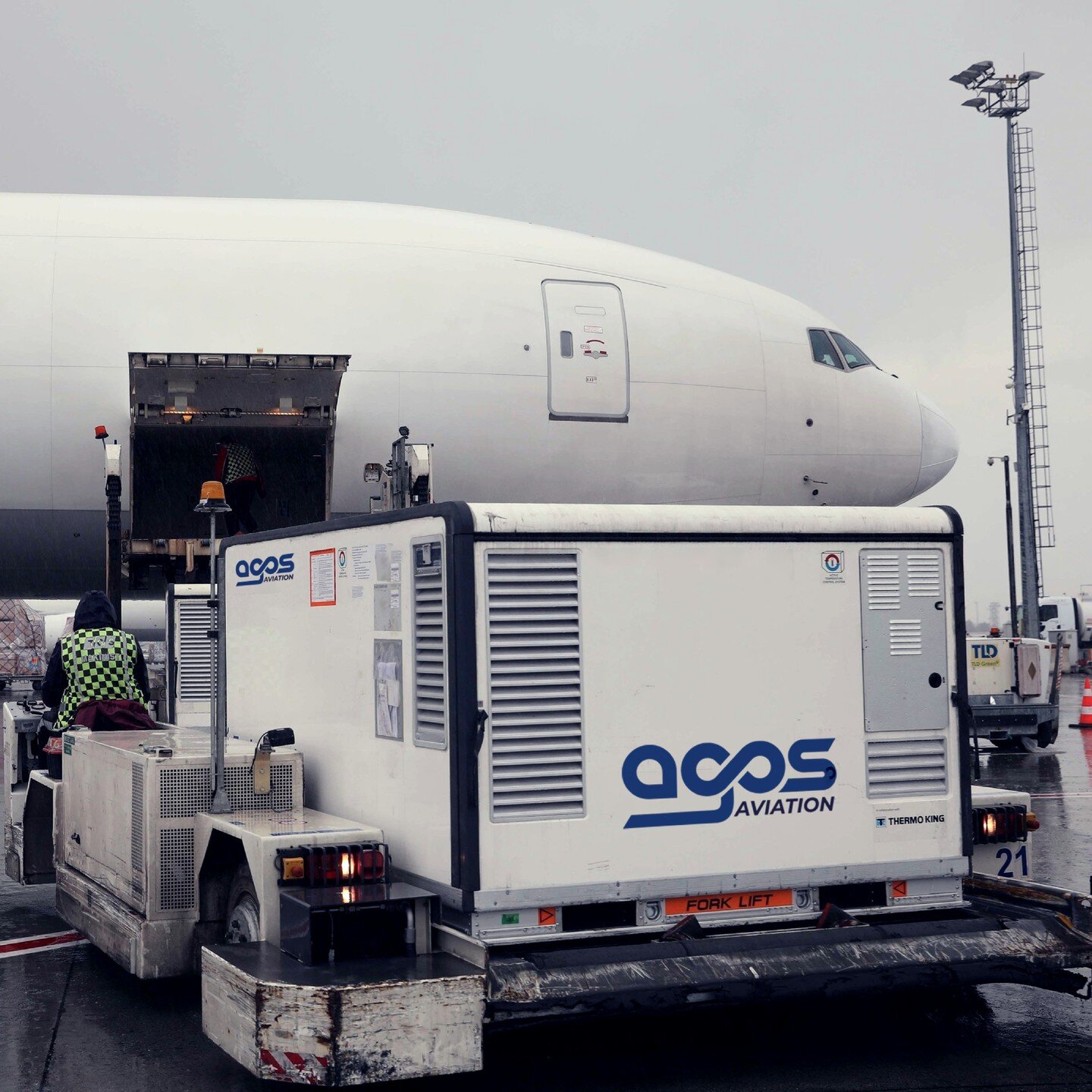 As a leading air cargo shipping company, AGOS specializes in providing top-notch consultancy and assistance in airway cargo shipping. @agosaviation approached us with a branding challenge. They sought to better reflect their dynamic, robust personali