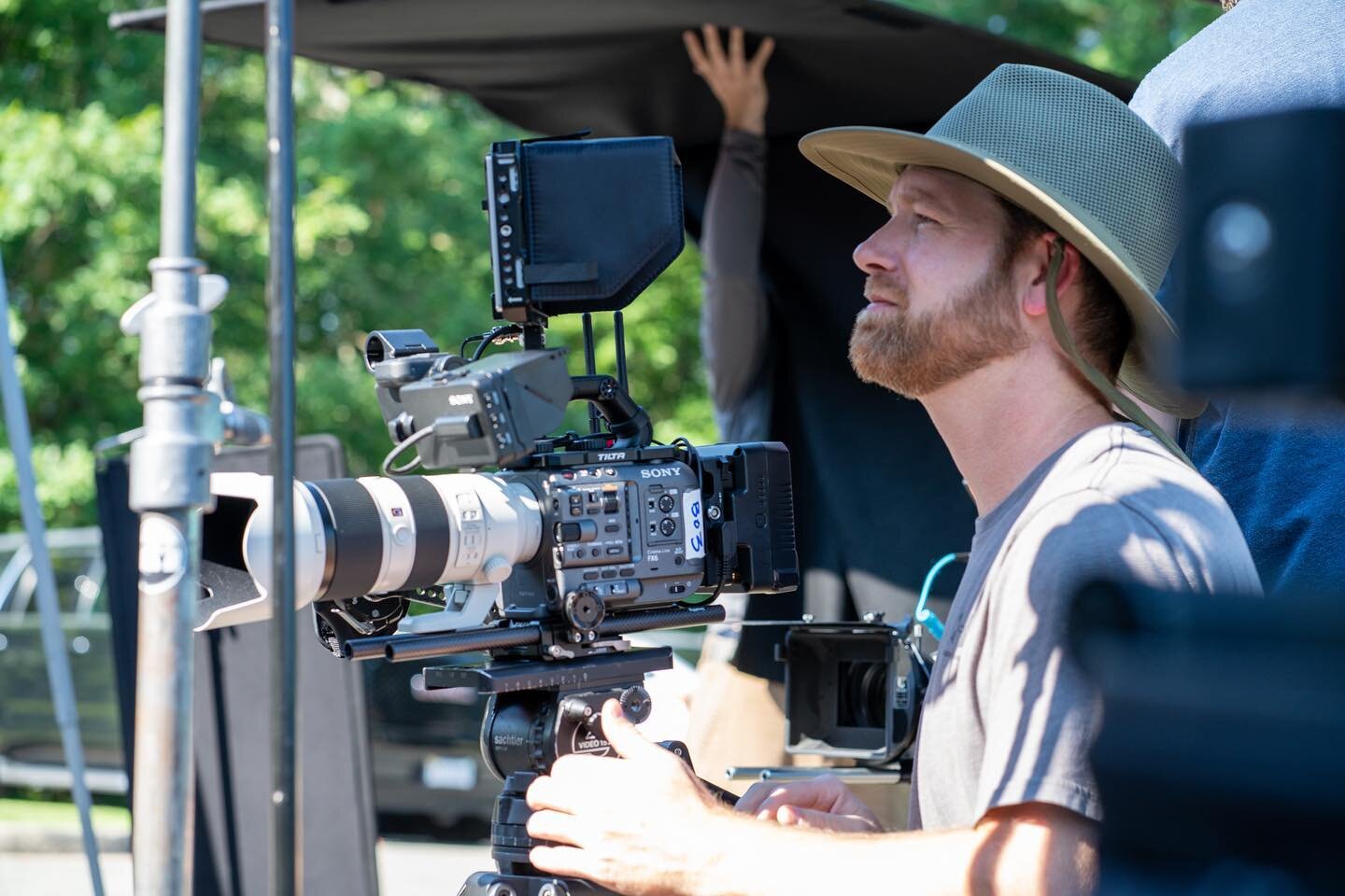 It&rsquo;s been an awesome time shooting for @metroproductionsva this summer! W/ all the usual suspects! 
Photos by: @samhuggi and I 
#bts #filmmaking #onset #cinematographer #cinematography