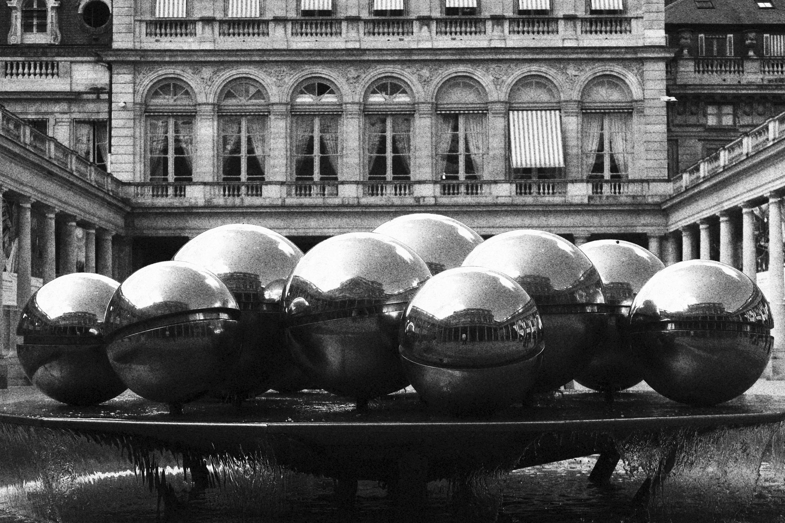 PARIS VGJ II-1471.jpg