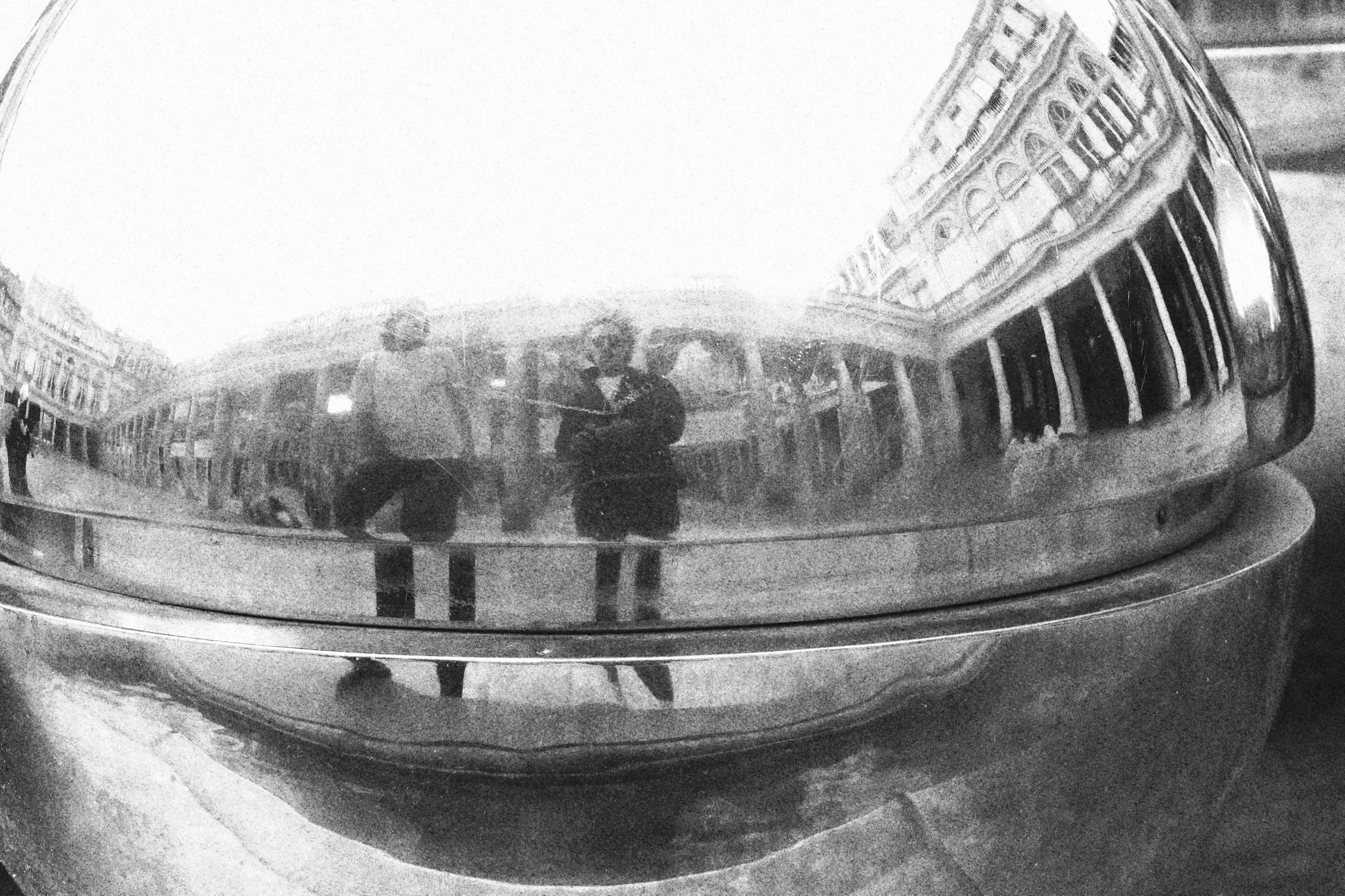 PARIS VGJ II-1472.jpg