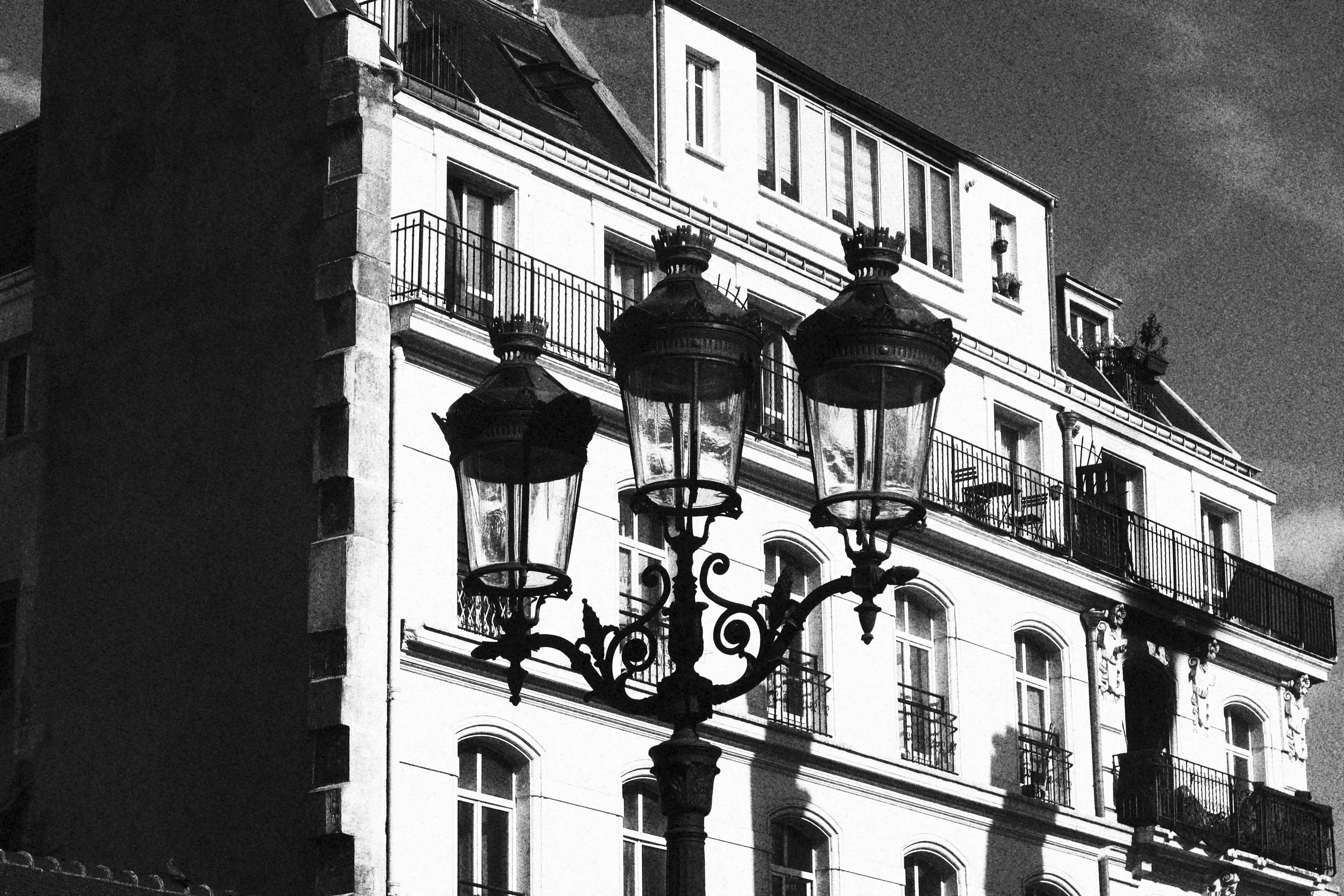 PARIS VGJ II-1930.jpg