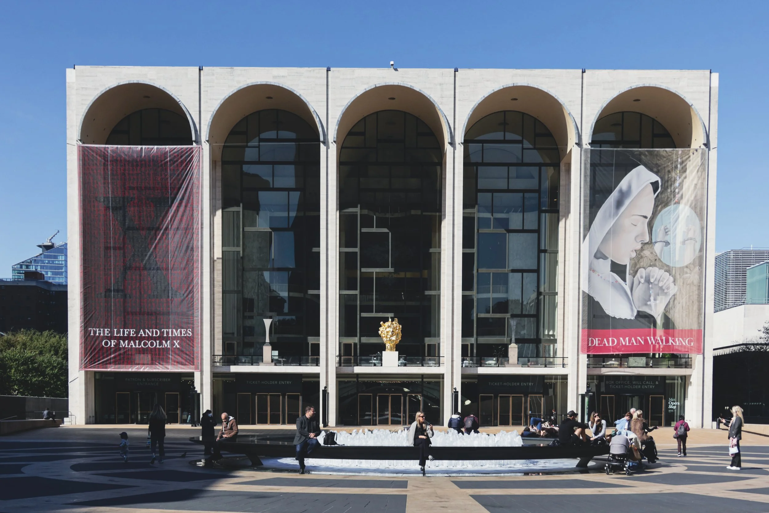 X @ THE MET