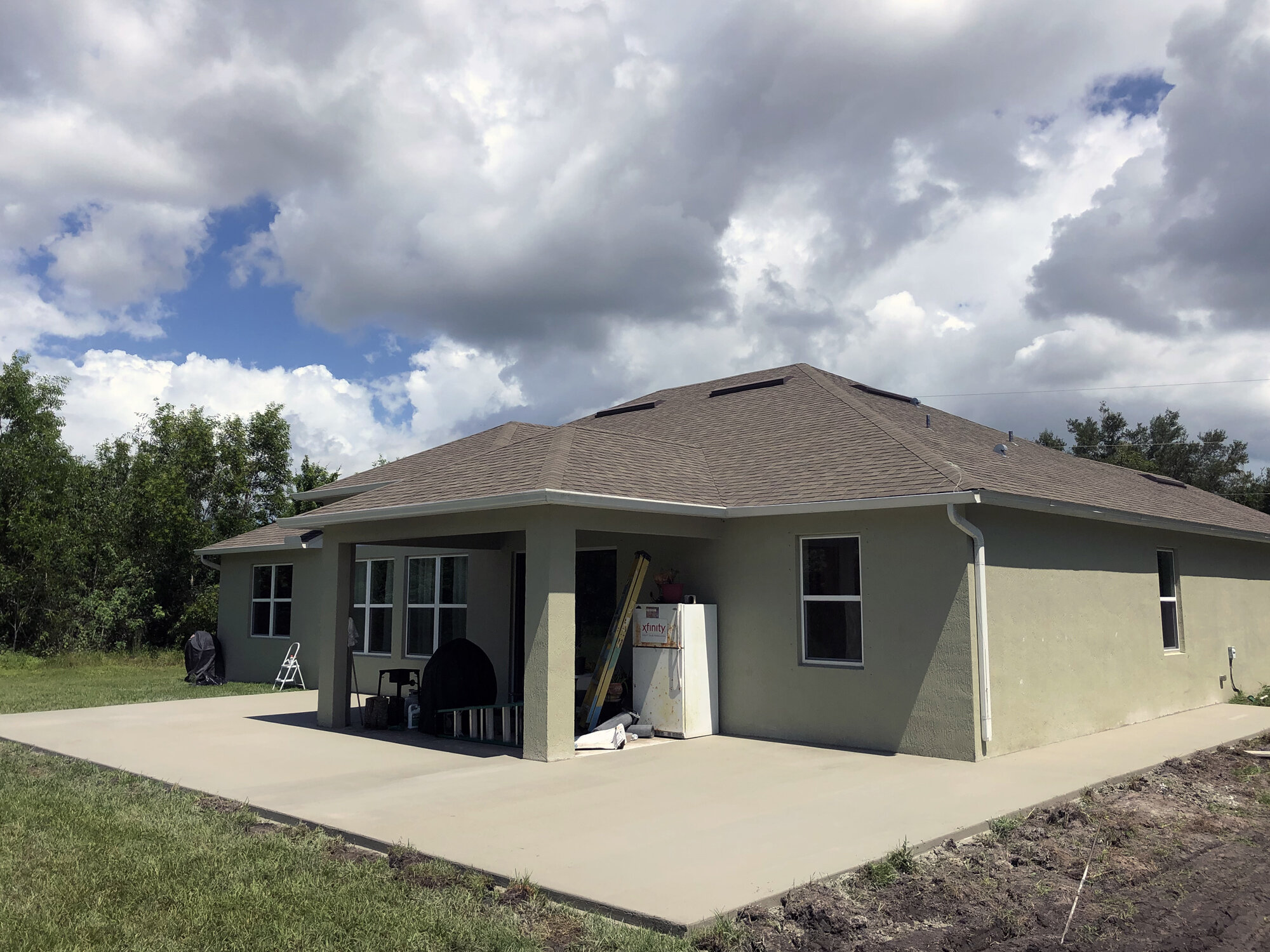 PATIO FLAT CONCRETE