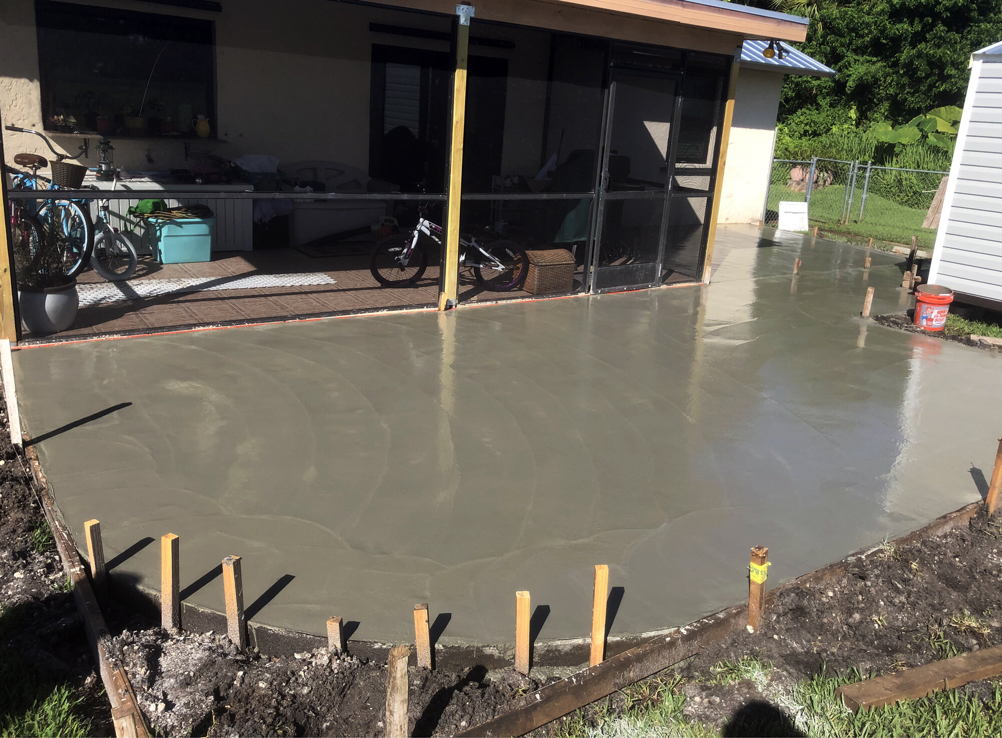 FLAT CONCRETE SOLUTIONS