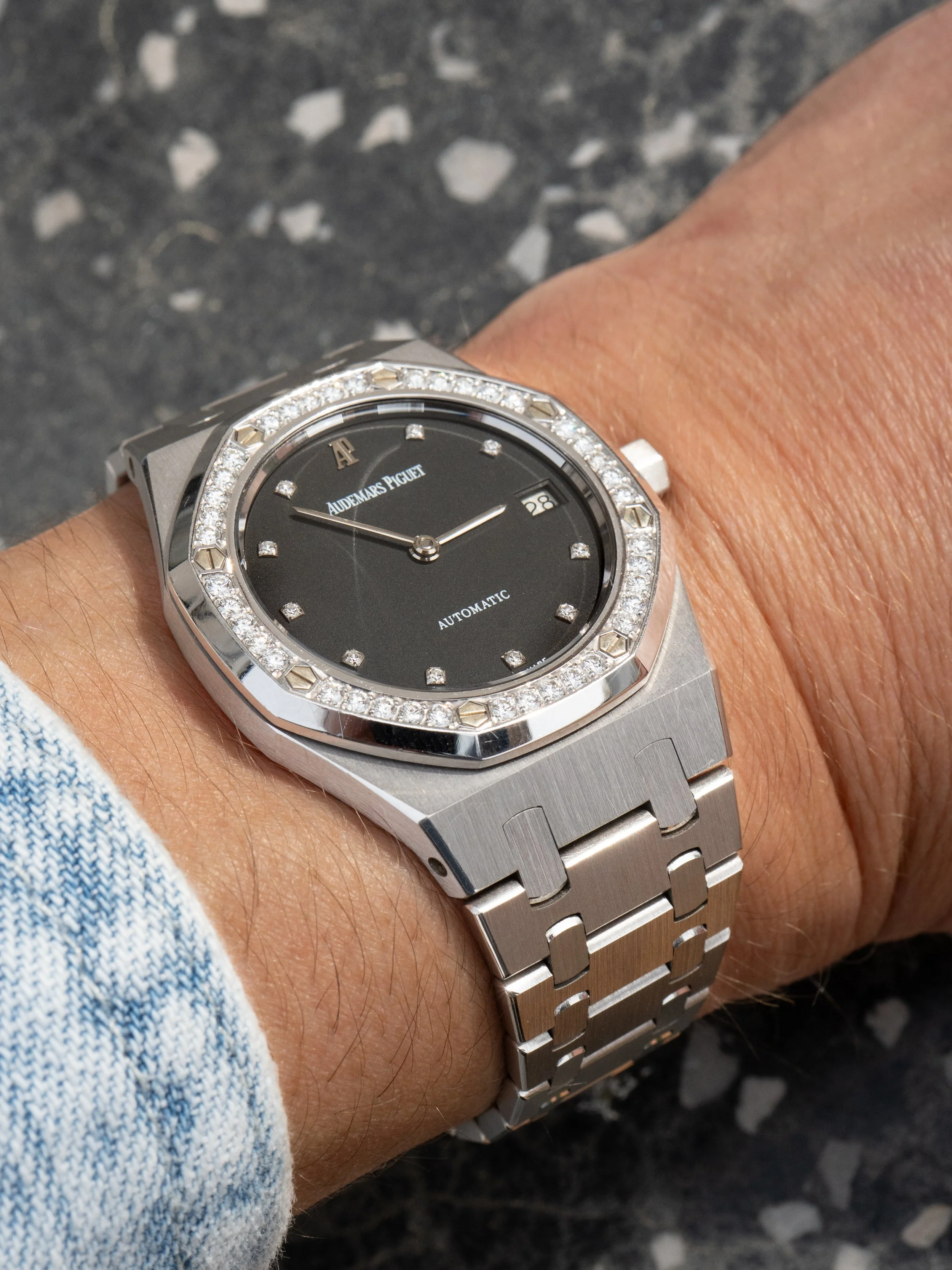 1999 Audemars Piguet Royal Oak 14813BC White Gold With AP Extract 20.JPG