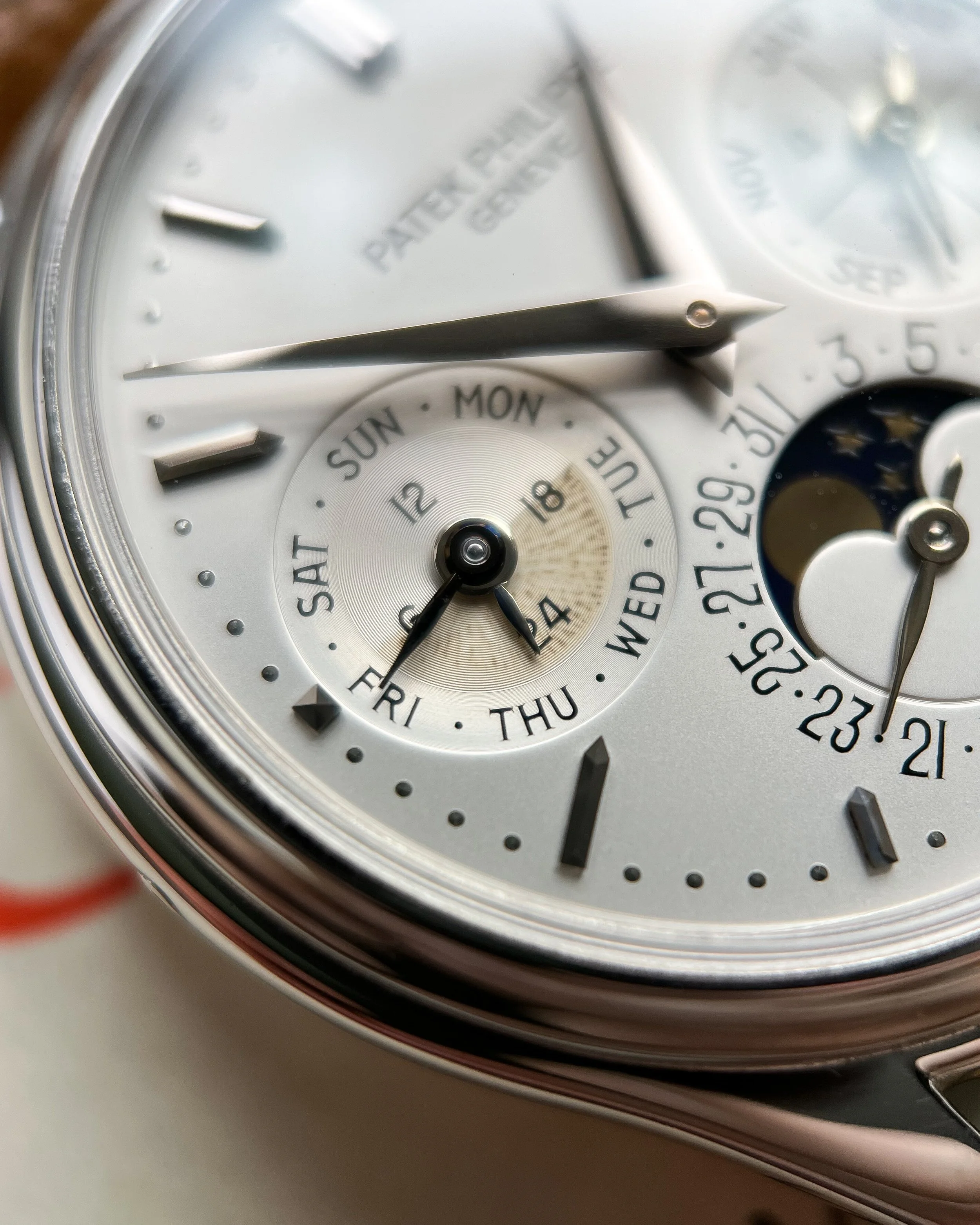 1992 Patek Philippe Perpetual Calendar 3940 Platinum Collector Set 5.JPG
