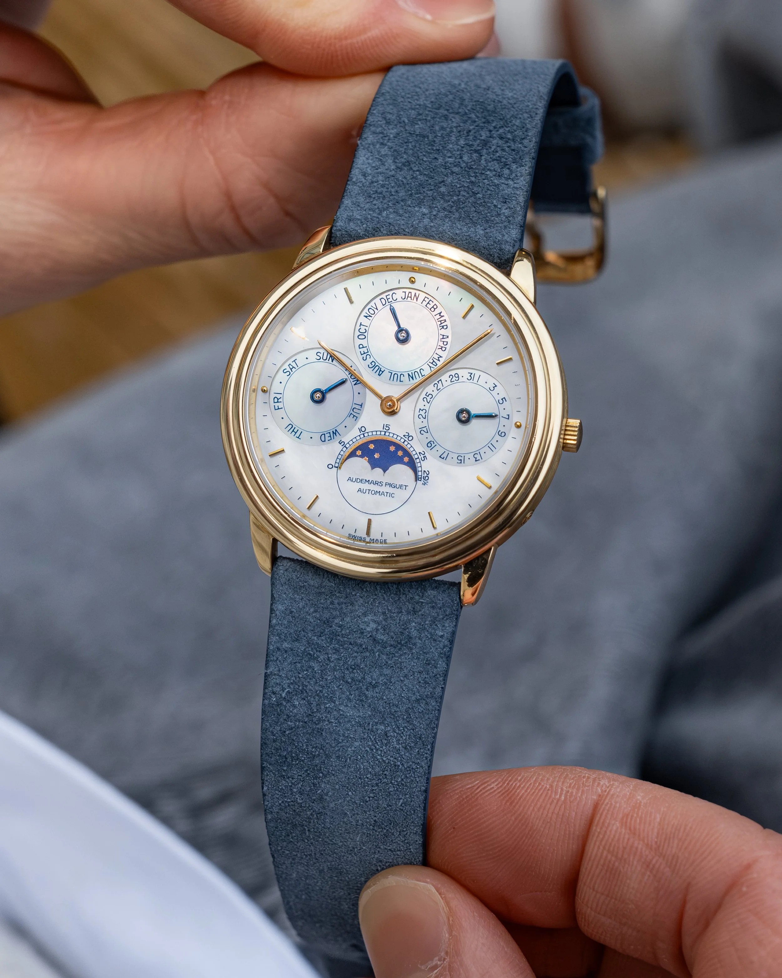 1992 Audemars Piguet Perpetual Calendar 25661 Mother-Of-Pearl Full Set pic 4.jpg