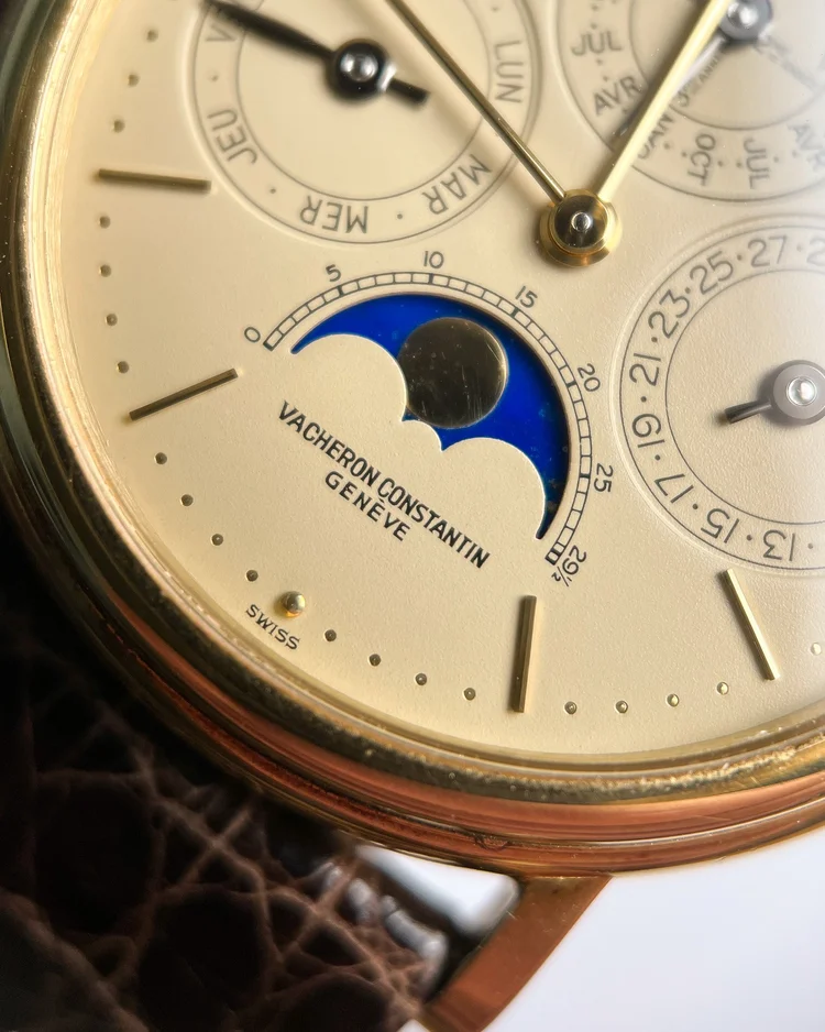 Lapis Lazuli moon-disc early 1st series