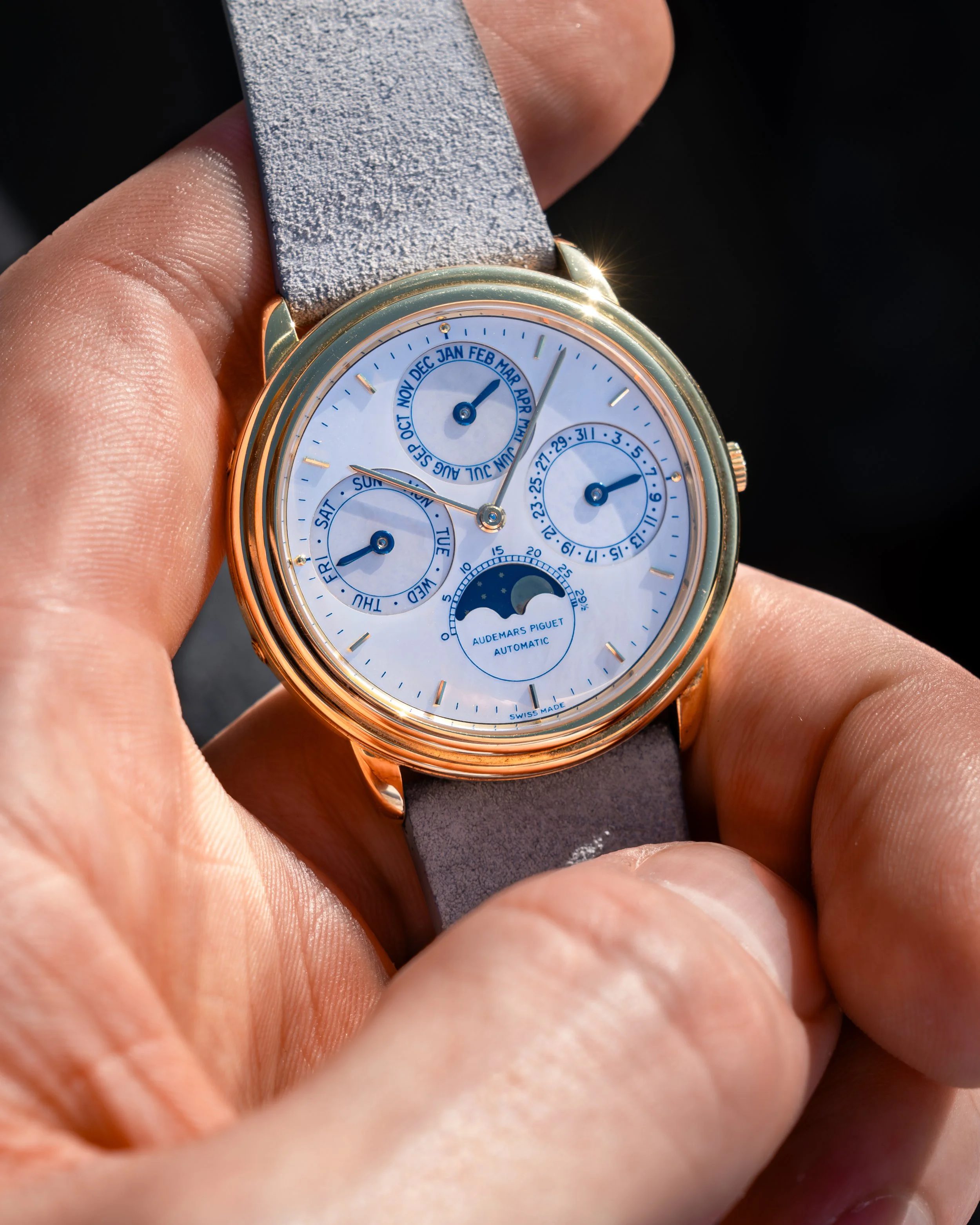 Audemars Piguet 25657 'Mother-Of-Pearl' Full Set 1.jpg