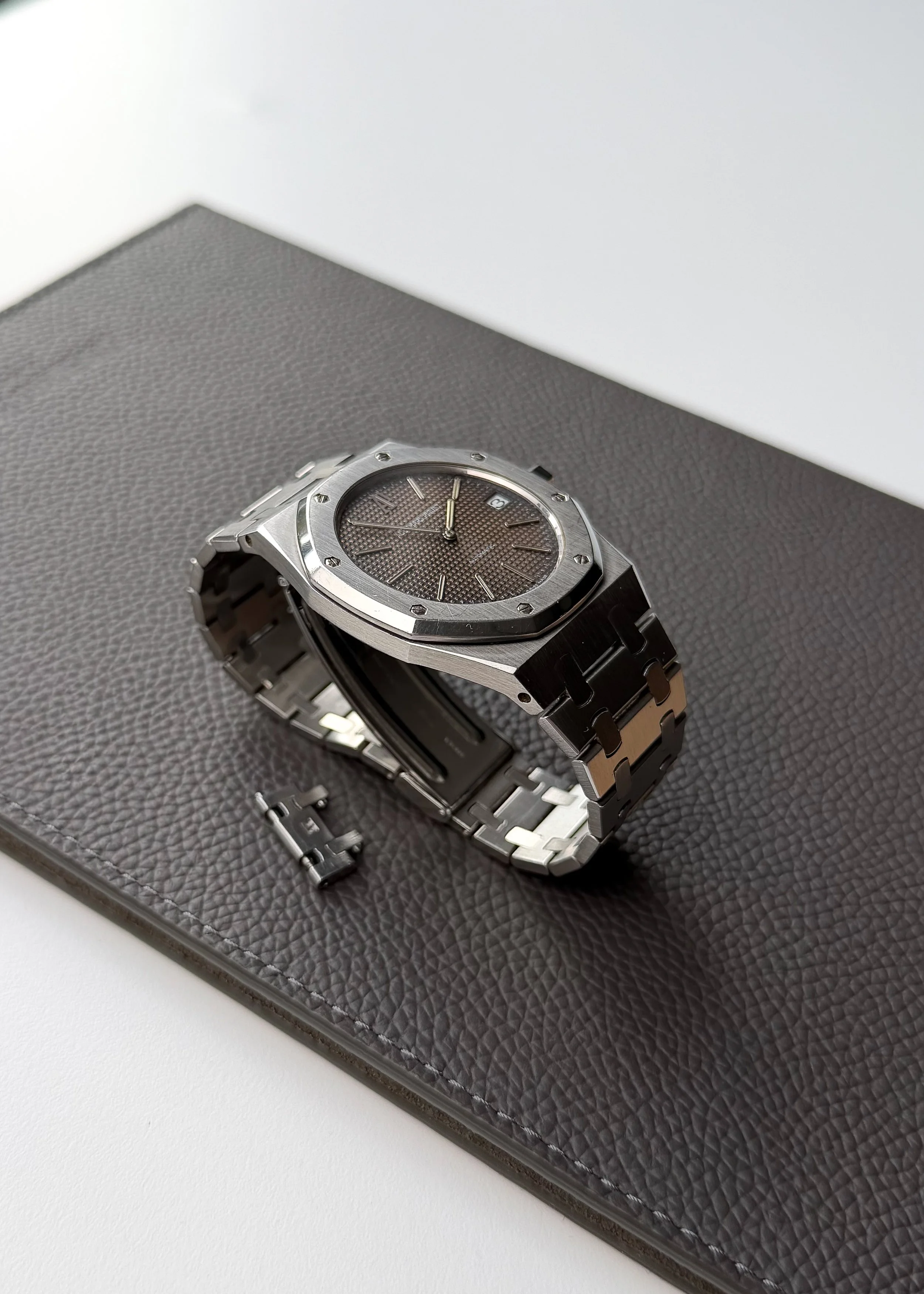 Circa 1979:80 Audemars Piguet Royal Oak 5402ST Ultra-Thin ‘Tropic’ 12.JPG