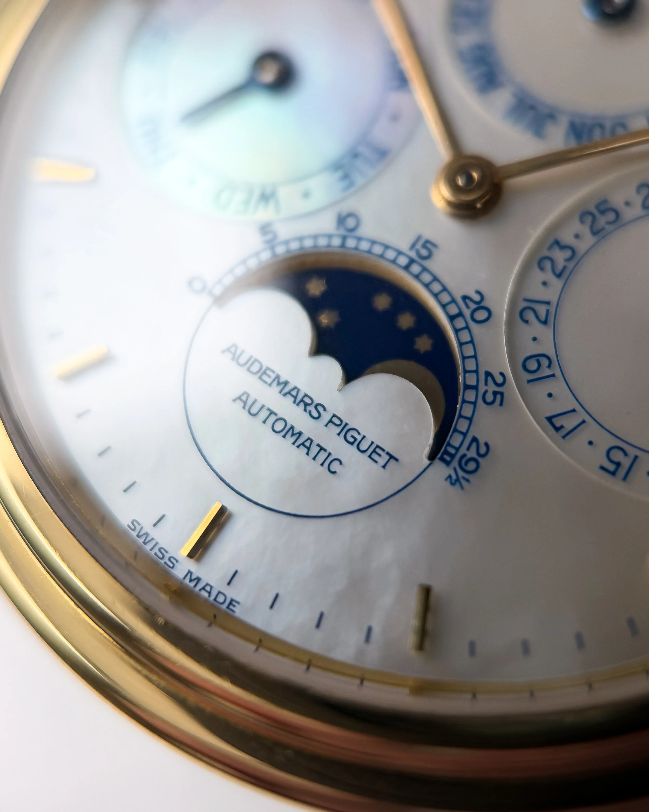 1992 Audemars Piguet Perpetual Calendar 25661 Mother-Of-Pearl Full Set 1.JPG