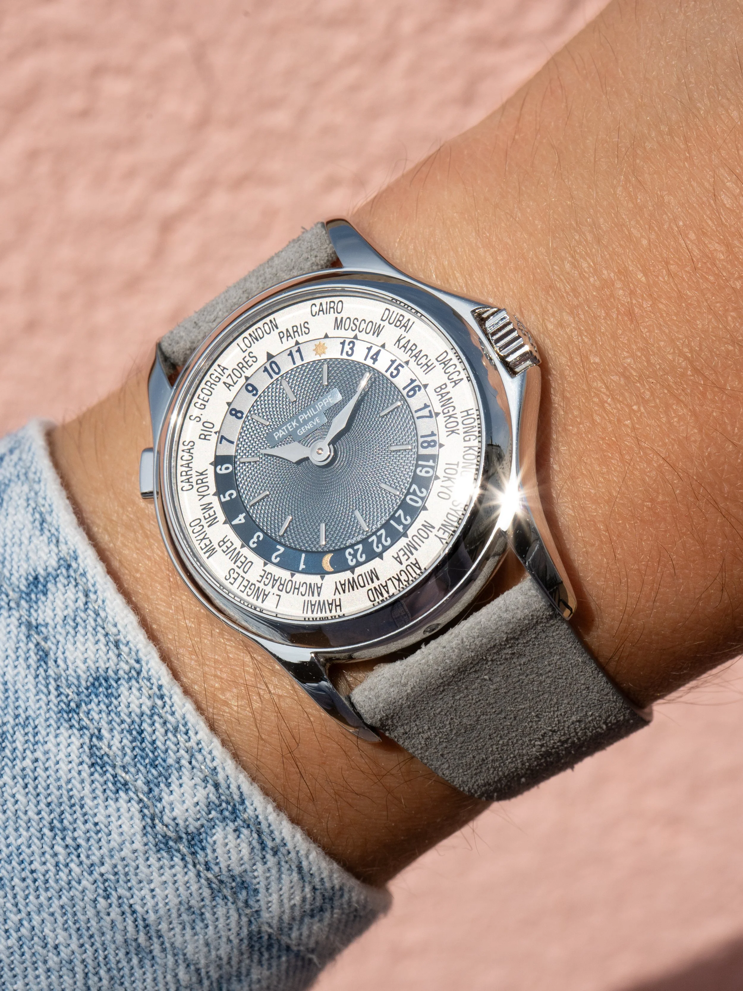 Early 2000’s Patek Philippe World Time 5110P Platinum With Service Papers 4.JPG