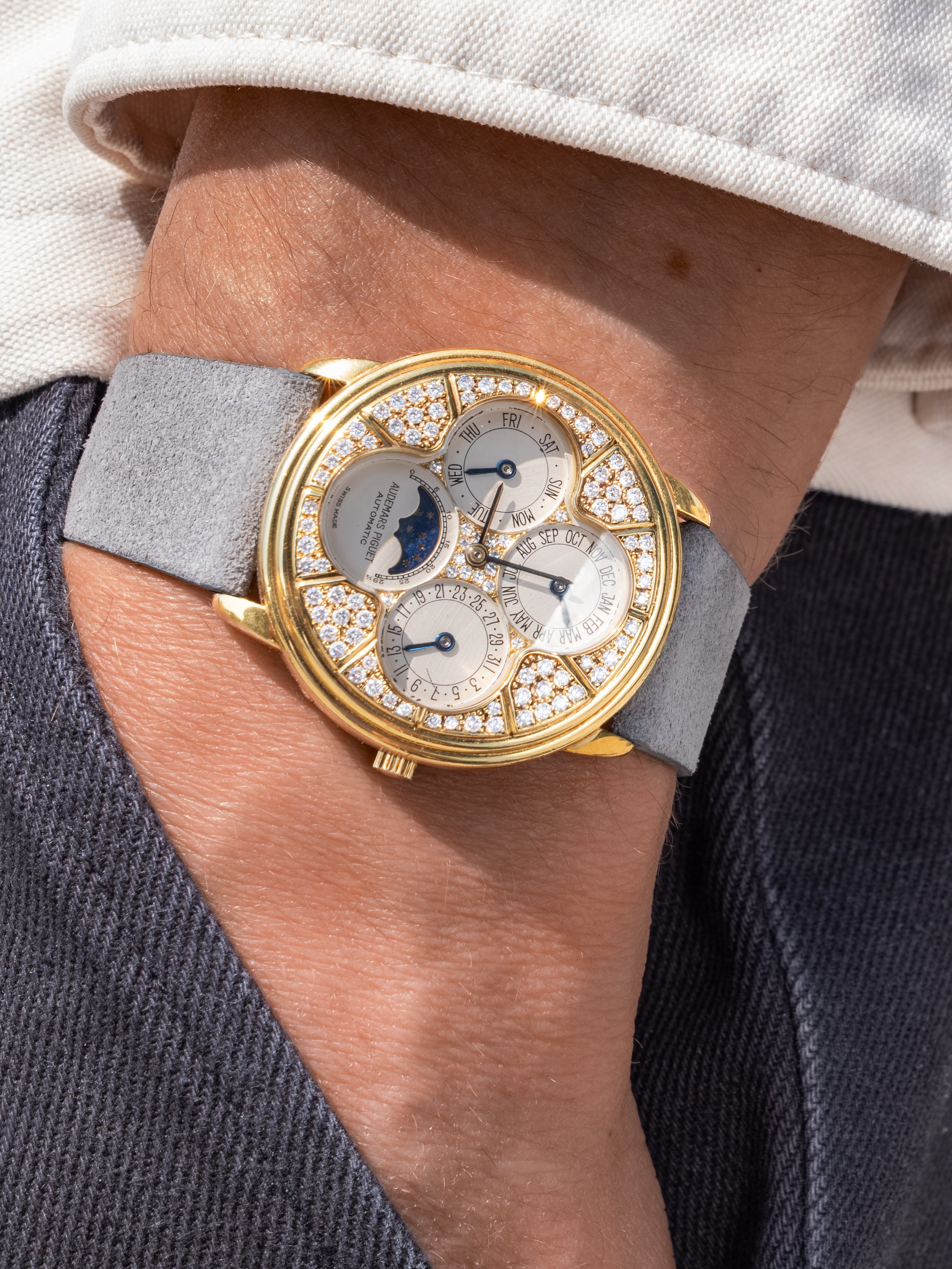 Circa 1990 Audemars Piguet Perpetual Calendar 25690 'Quadrifoglio' 4.jpg