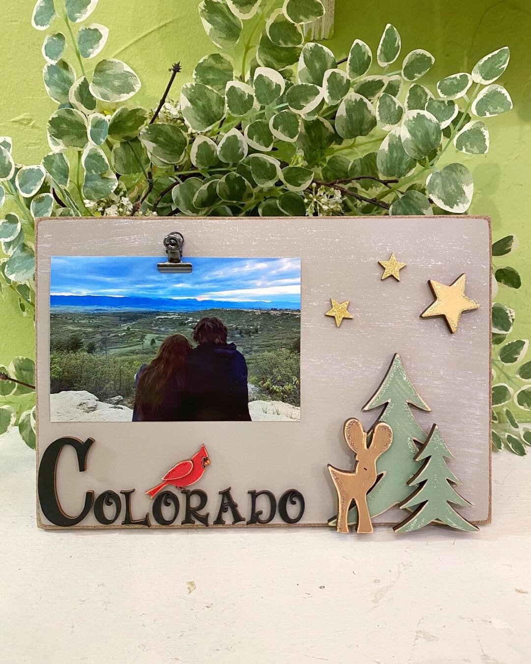 #samplesaturday Our clip frames are perfect for commemorating trips 💕