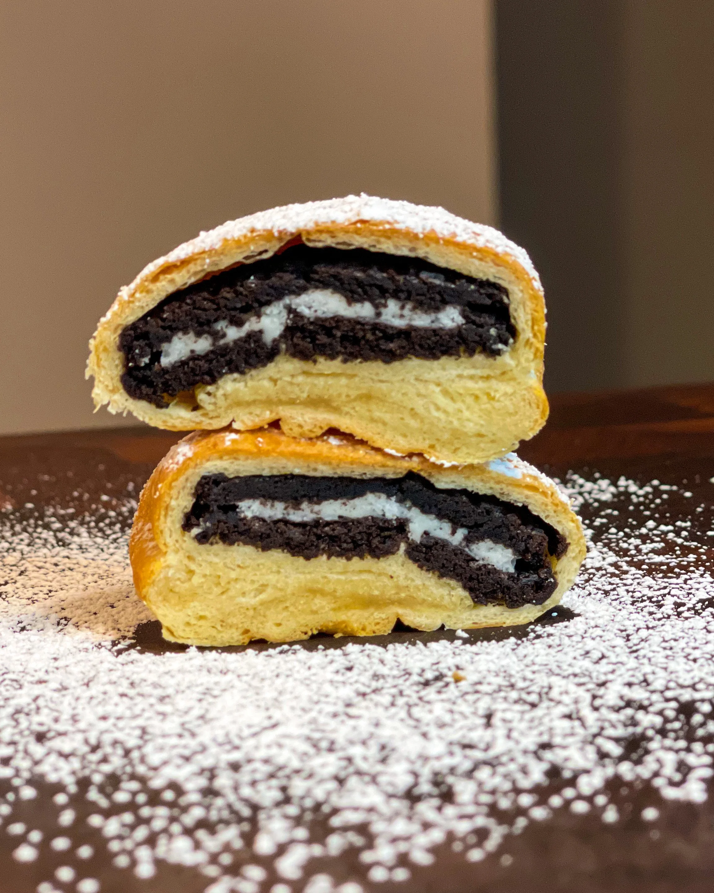 Powdered Sugar Fried Oreos Crescent Rolls Pancake Batter Deep - Main Image