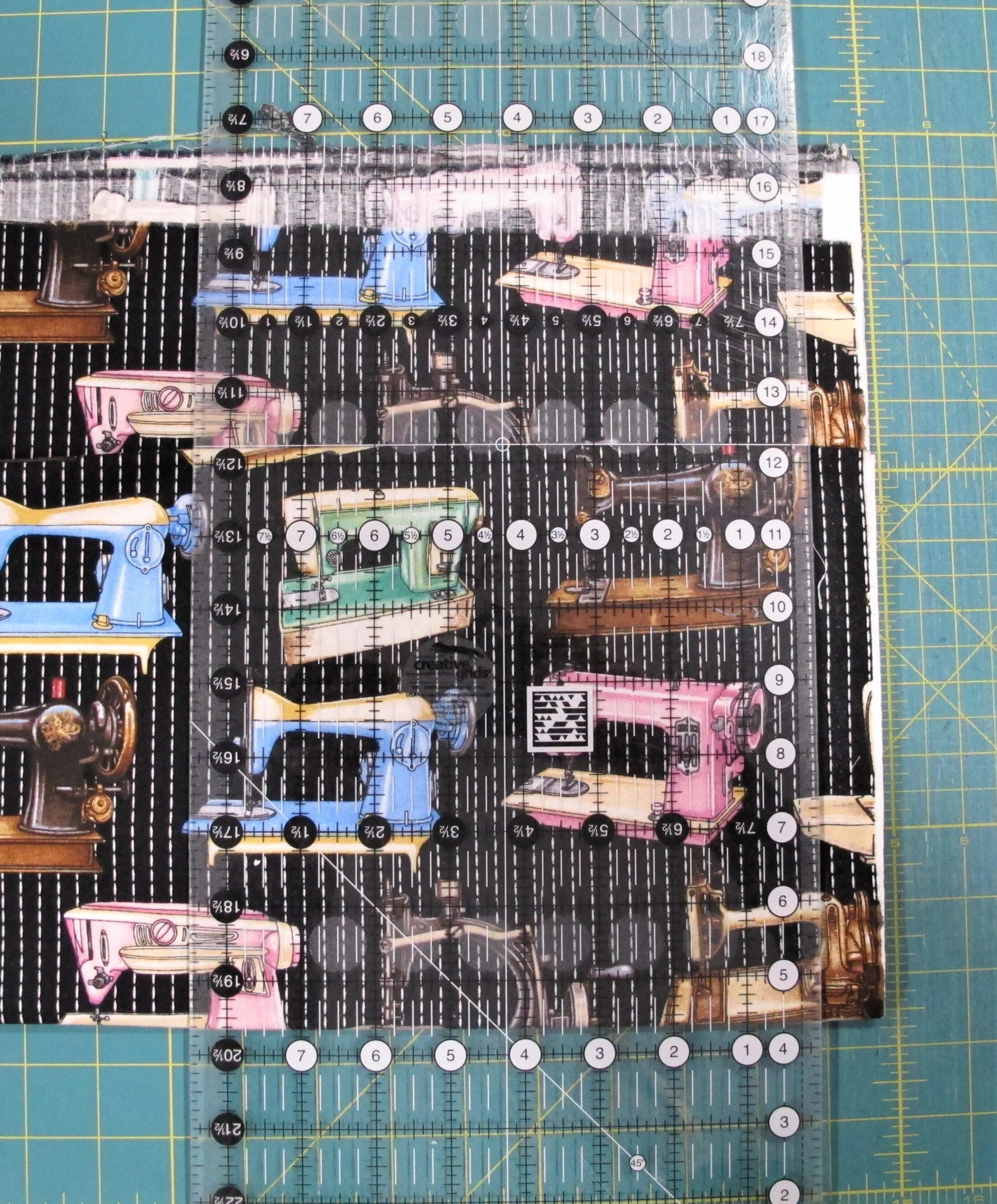Cutting Lengthwise Borders — Quiltish Corner