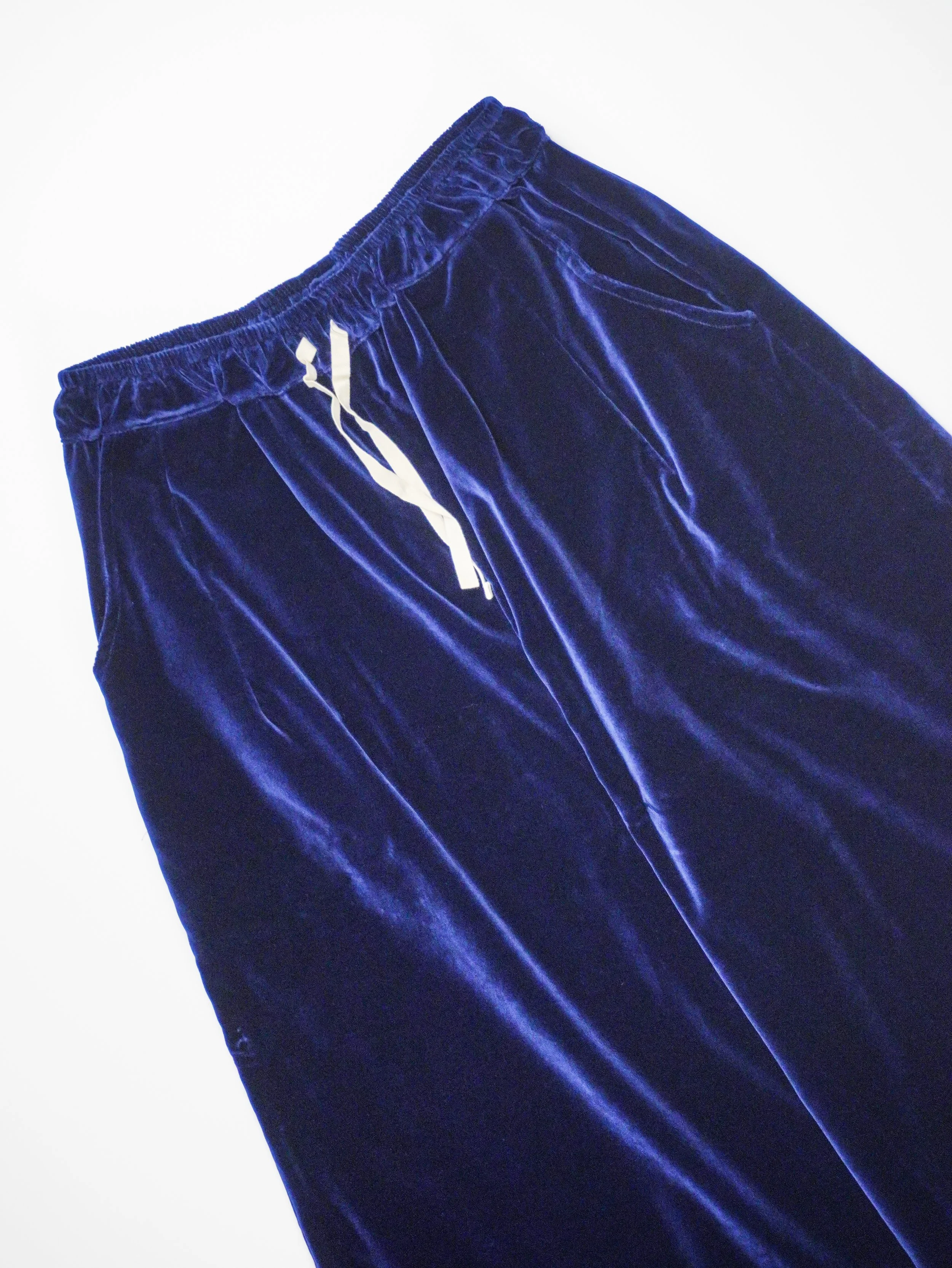 nitto Cama Palazzo detail
