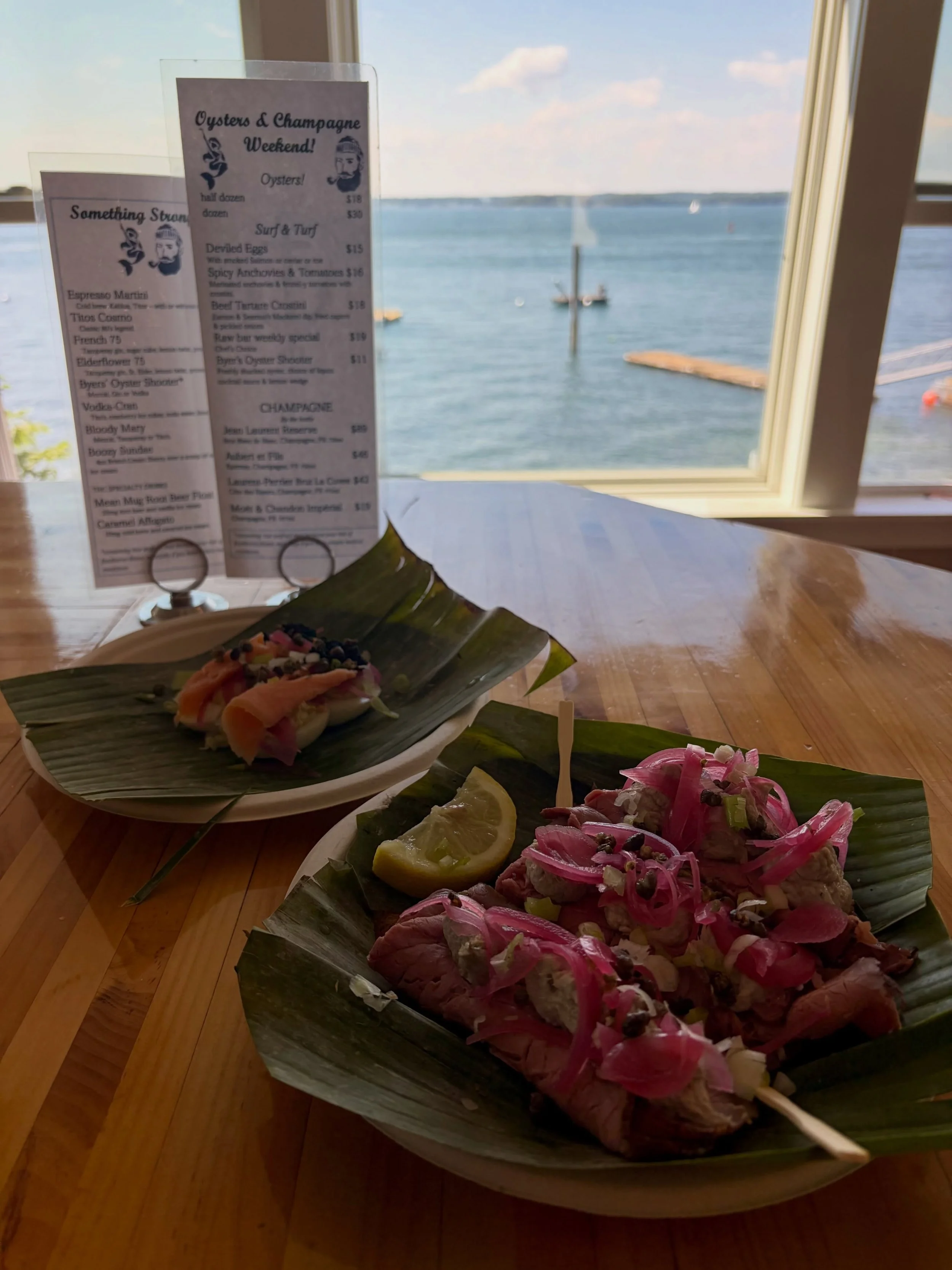 Weekend loading... #oystersandchampagne #rawbar #drafts #cocktails #cascobayislands