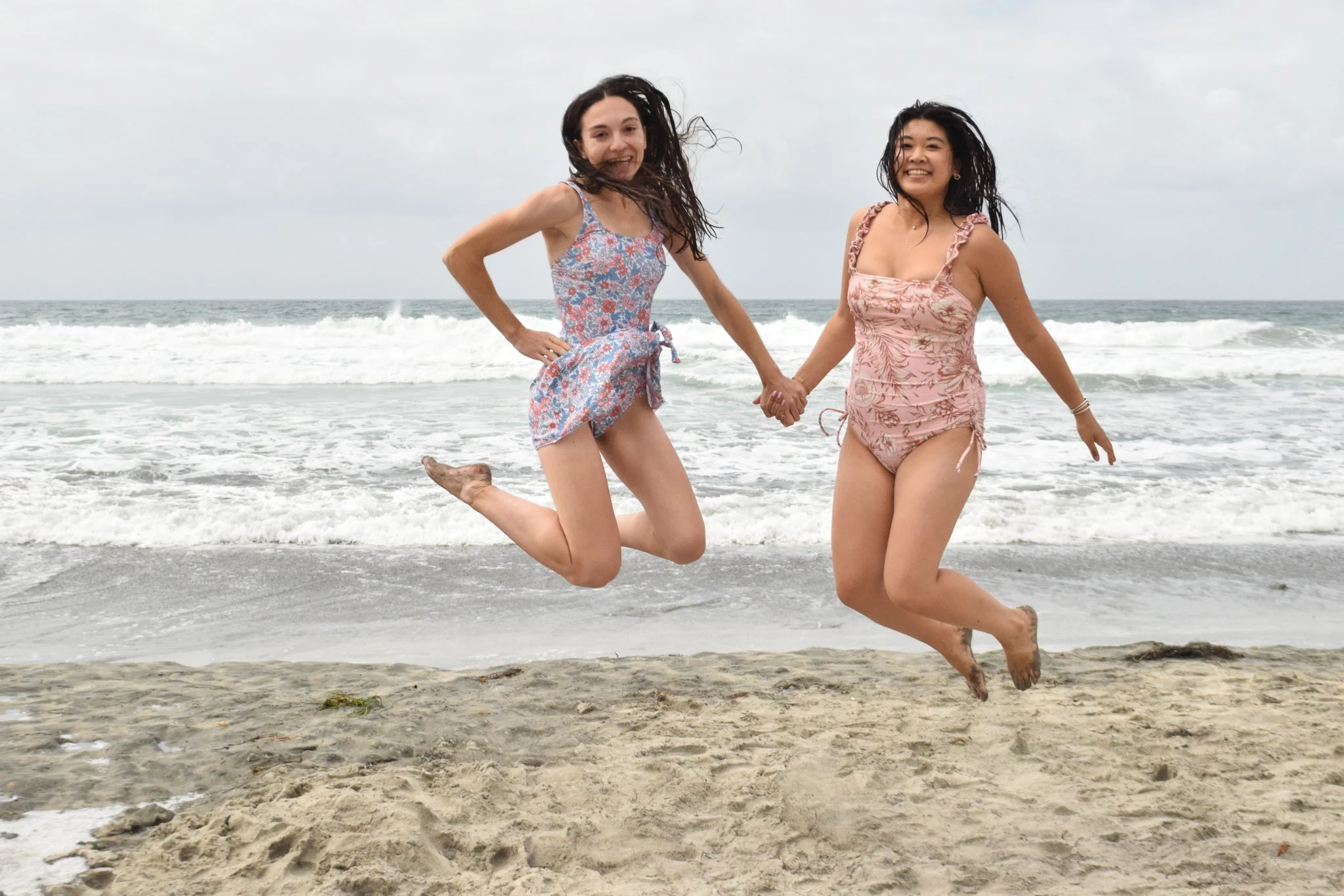 Lauren and Marisa photoshoot by the west coast
