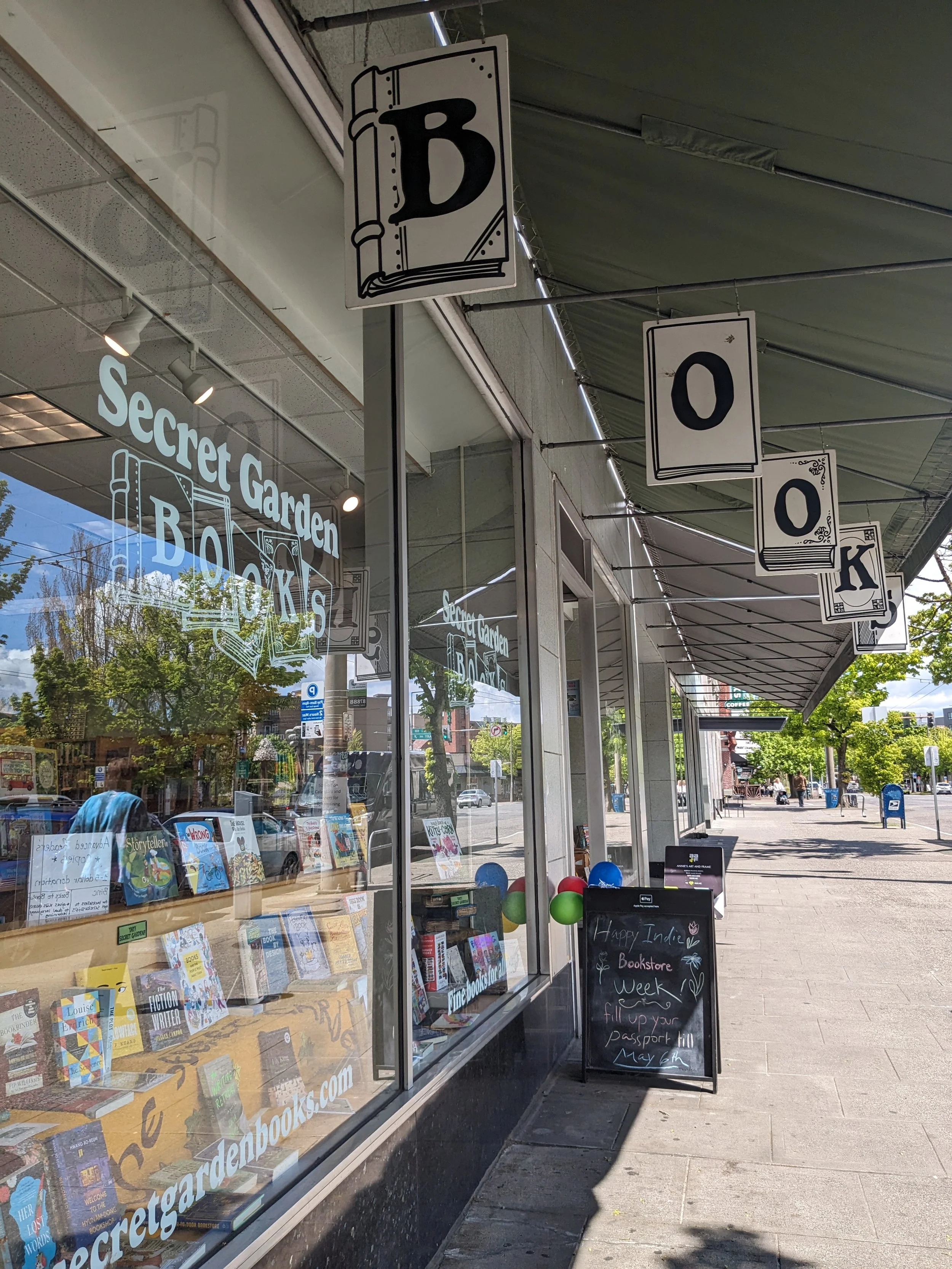 Secret Garden Books - Seattle, Washington
