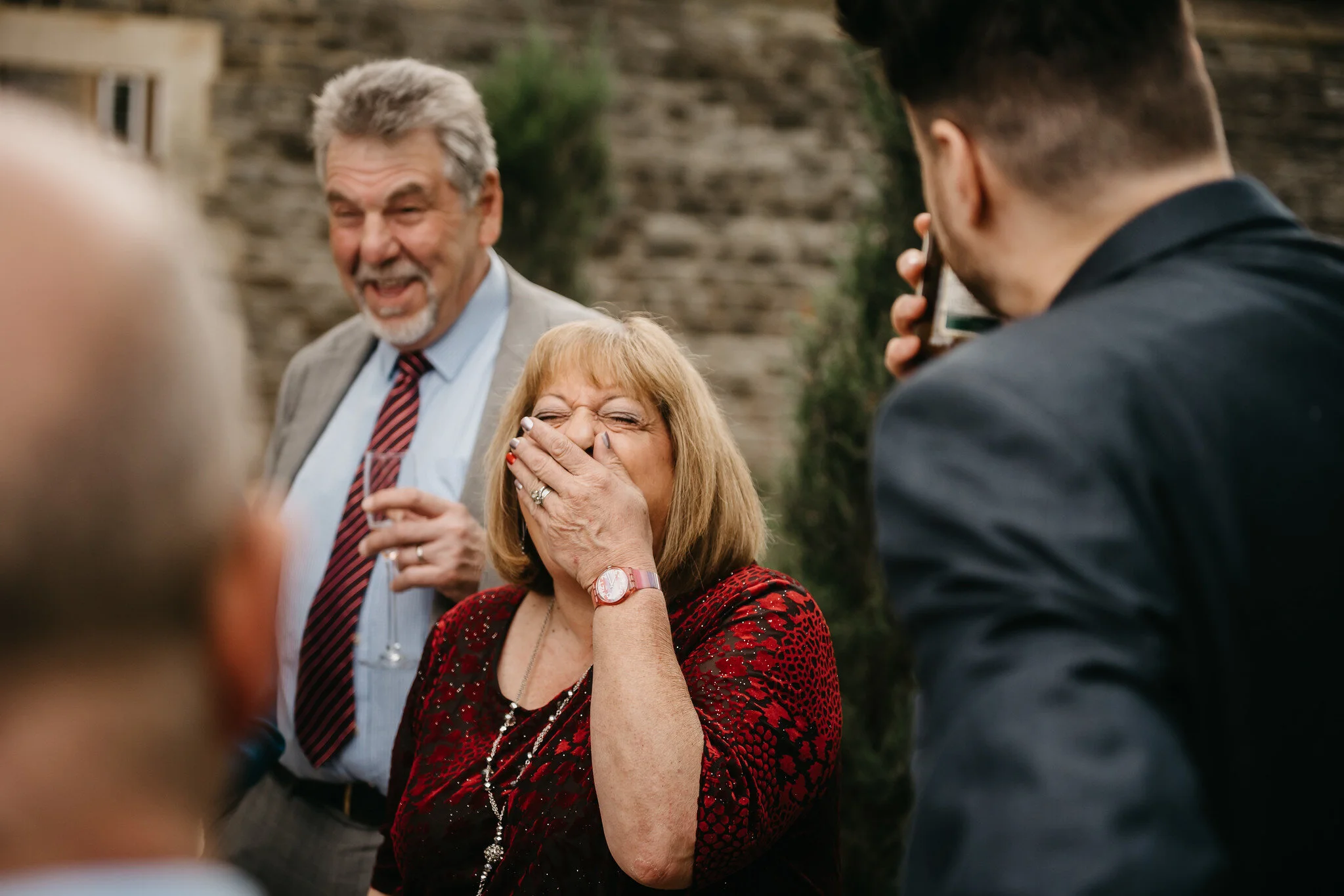 magician for weddings mark infiniti.JPG