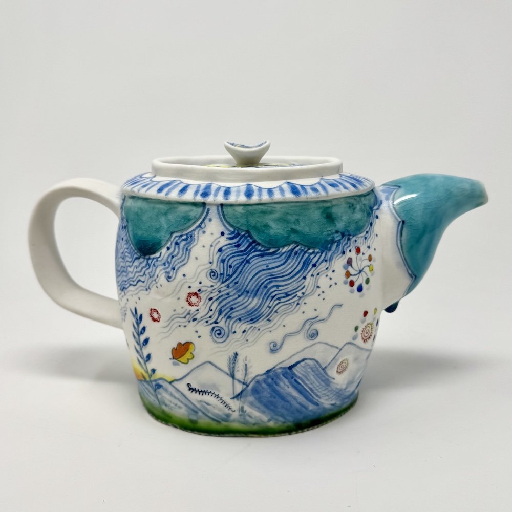 Windy Weather Teapot