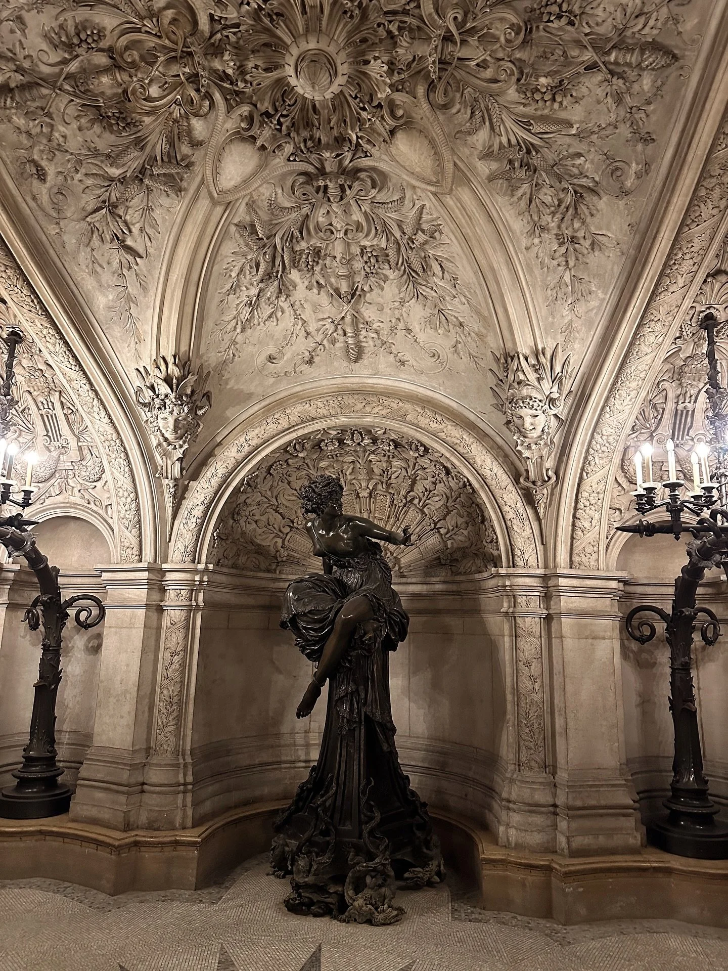 Hola hola! &iquest;Como est&aacute;n?, &iquest;C&oacute;mo van sus vacaciones?, ando por ac&aacute; porque tenemos boda en Paris. Ma&ntilde;ana les estar&eacute; compartiendo historias de nuestra cobertura. Por ahora les dejo estas fotograf&iacute;as