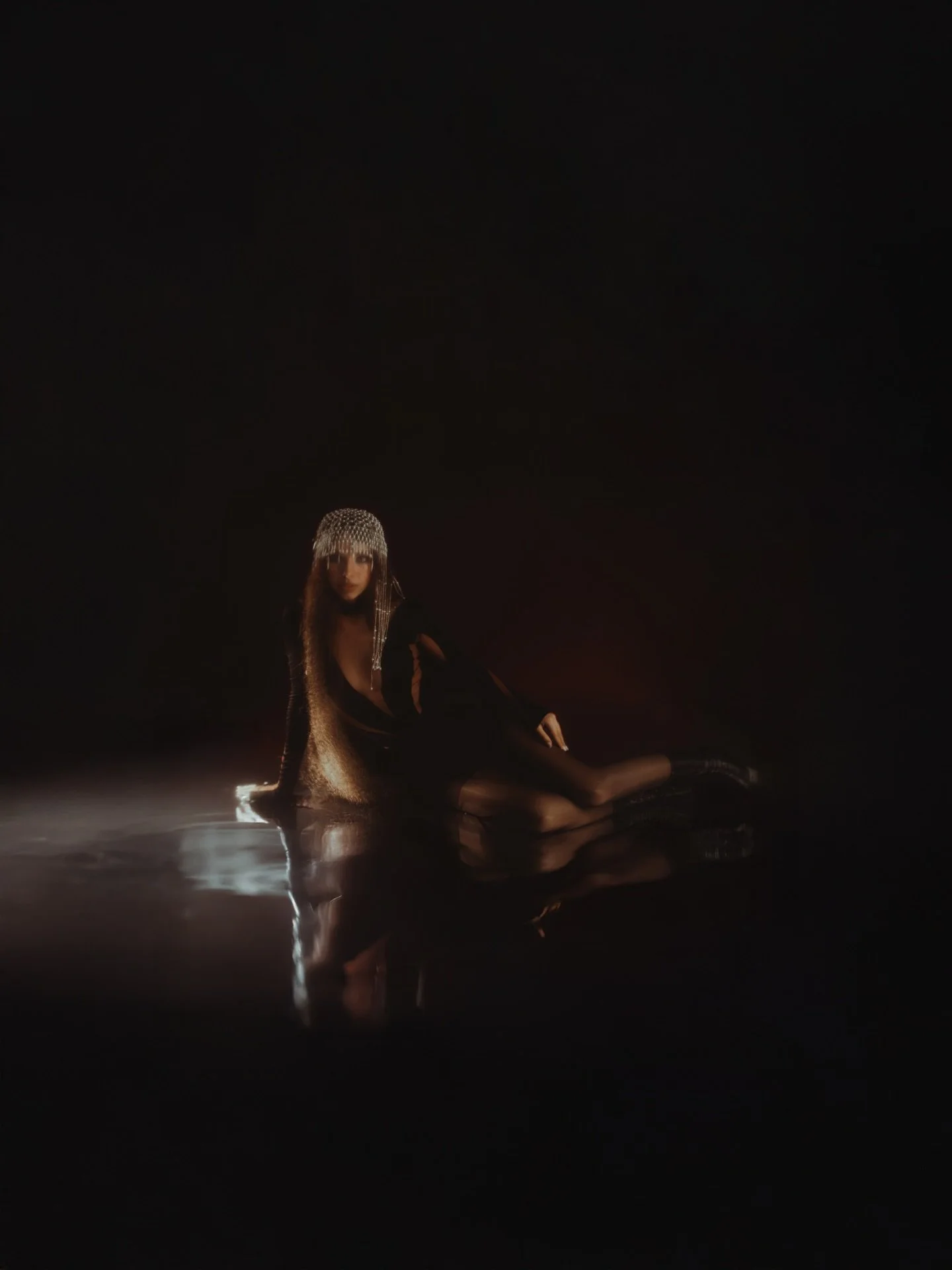 Juana de Arco 
Modelo @yossfranco2 
Mua &amp; hair @akireartist_mv 
Dise&ntilde;o floral @alheli.bouquets @mafermora123 
Moodboard @_fertxi_