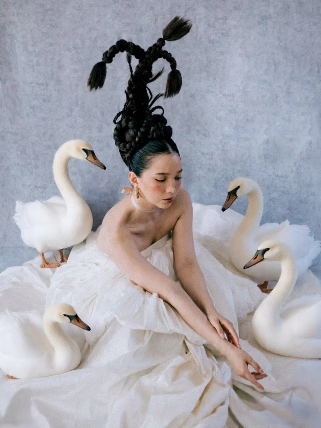 Estoy muy emocionada estamos a 8 d&iacute;as de nuestro taller de fotograf&iacute;a editorial edici&oacute;n Bride. Nos quedan solo 2 lugares, manda DM para m&aacute;s informaci&oacute;n. En este taller te ense&ntilde;ar&eacute; c&oacute;mo crear una