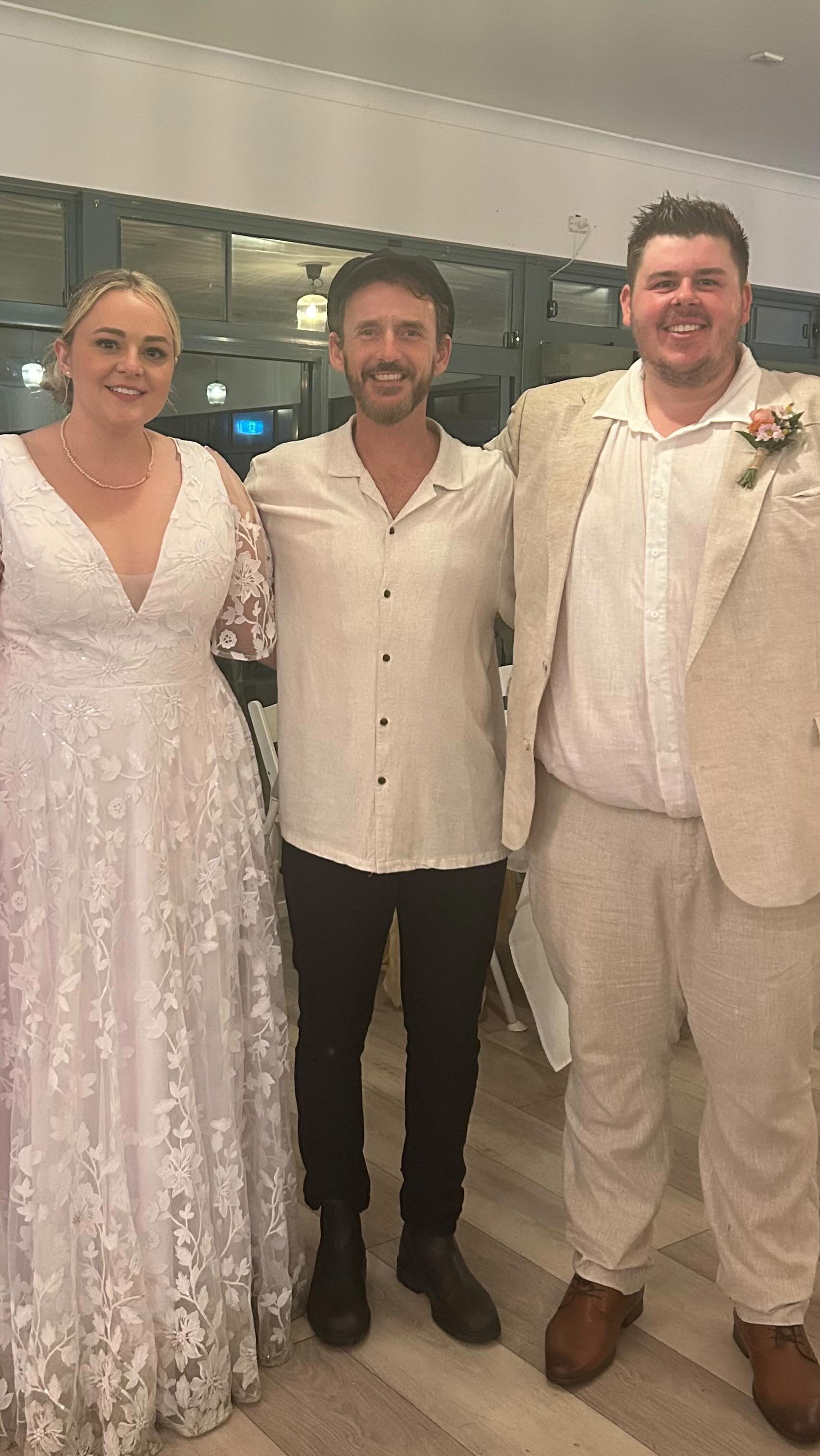 Congratulations to Hayley & Caleb who were married at @jettybeachhousecoffsharbour 💍❤️
I was delighted to provide a Full Day Music Package for this beautiful couple who captured a gorgeous sentiment with their wedding 🎼✨
A big thanks to these